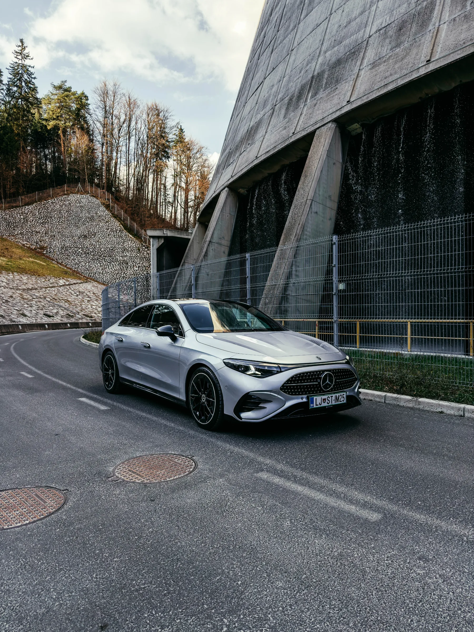 Test: novi Mercedes-Benz CLA 220 – Modri nemški zapeljivec z napako