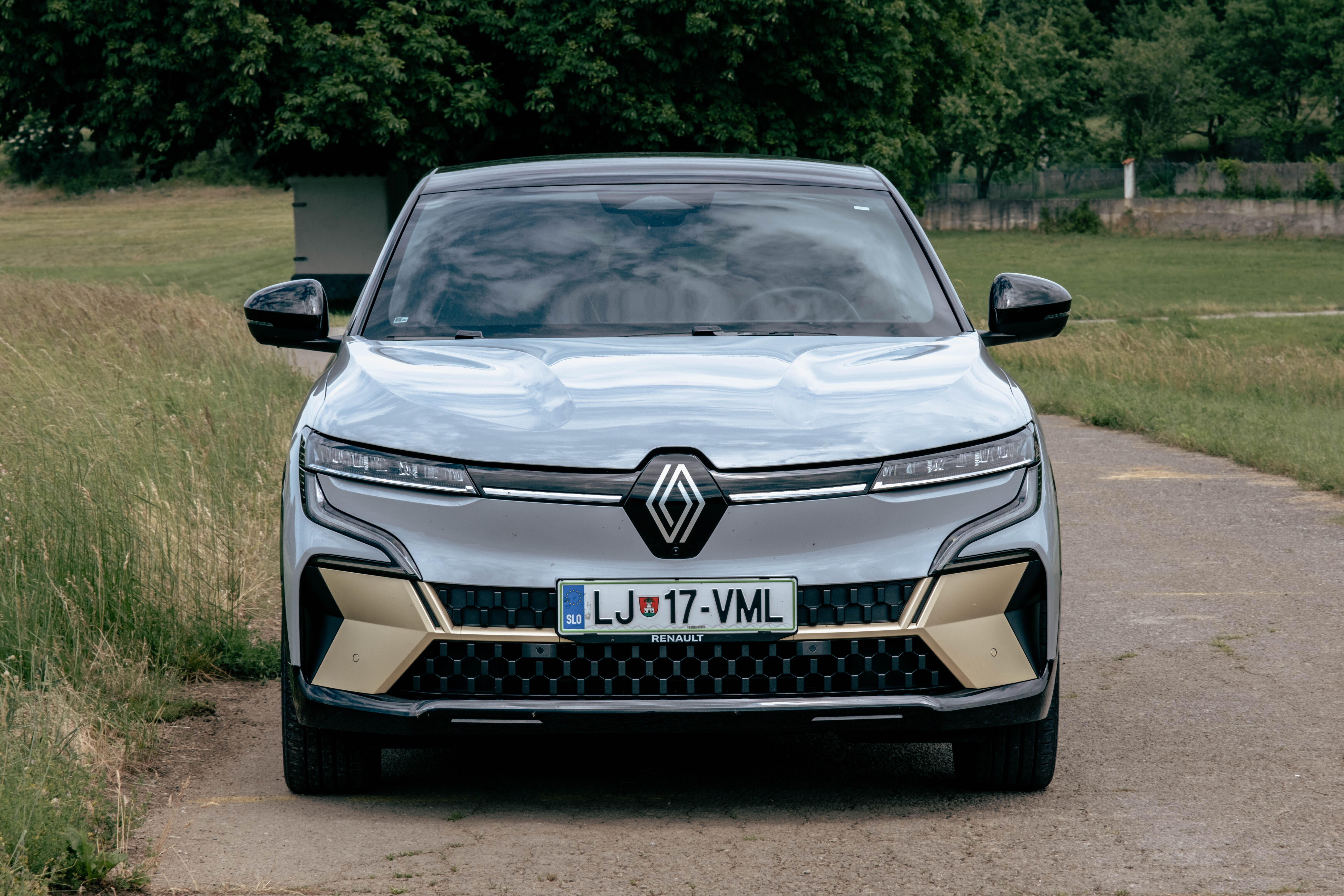 jan-macarol-renault-megane-etech-22