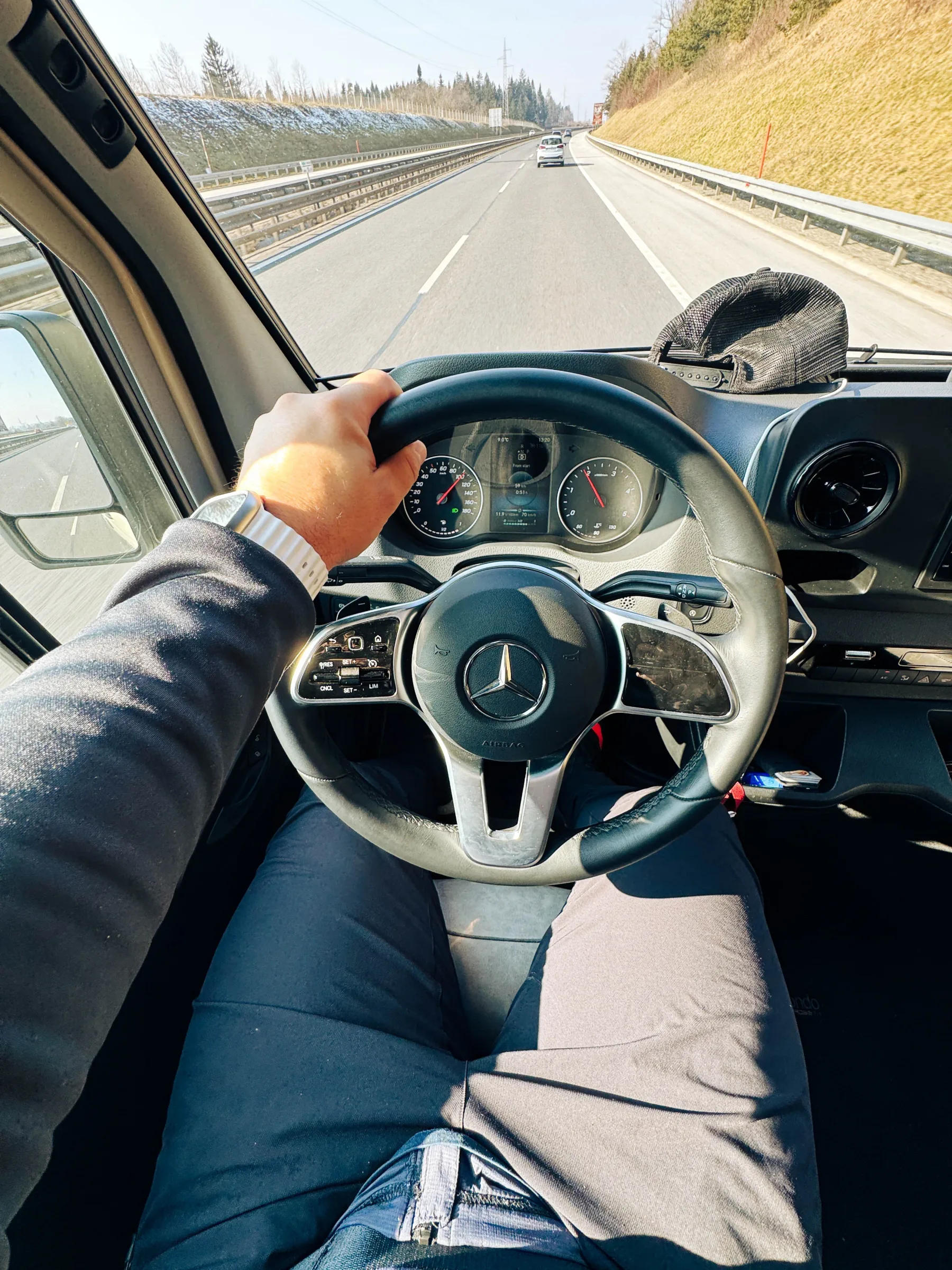 Test: Sprinter Womondo Pegasus by Robeta – lifestyle kombi za avanturiste v vseh letnih časih