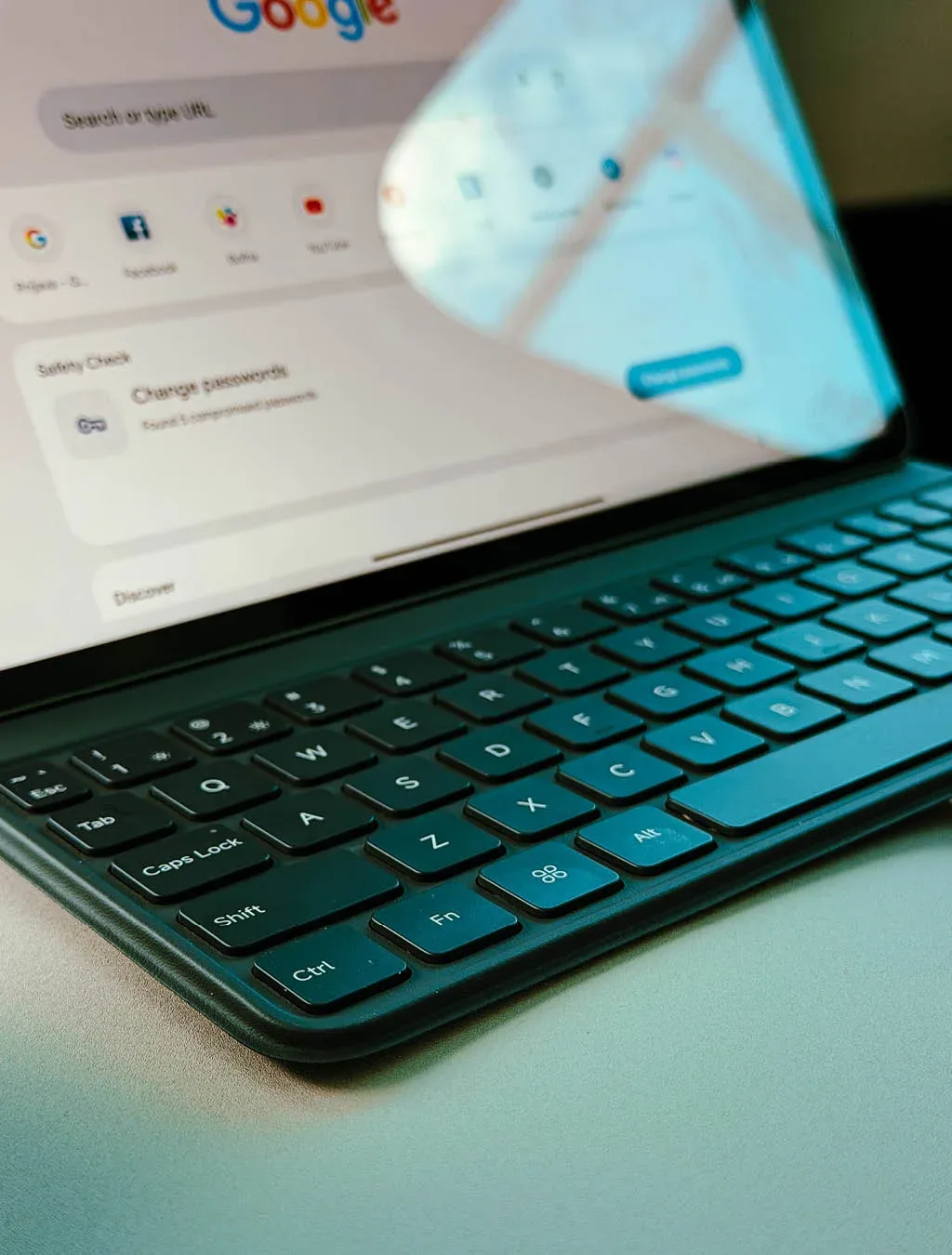 Test Xiaomi Pad 8 Pro: Ultimativna stilska in delovna obsesija