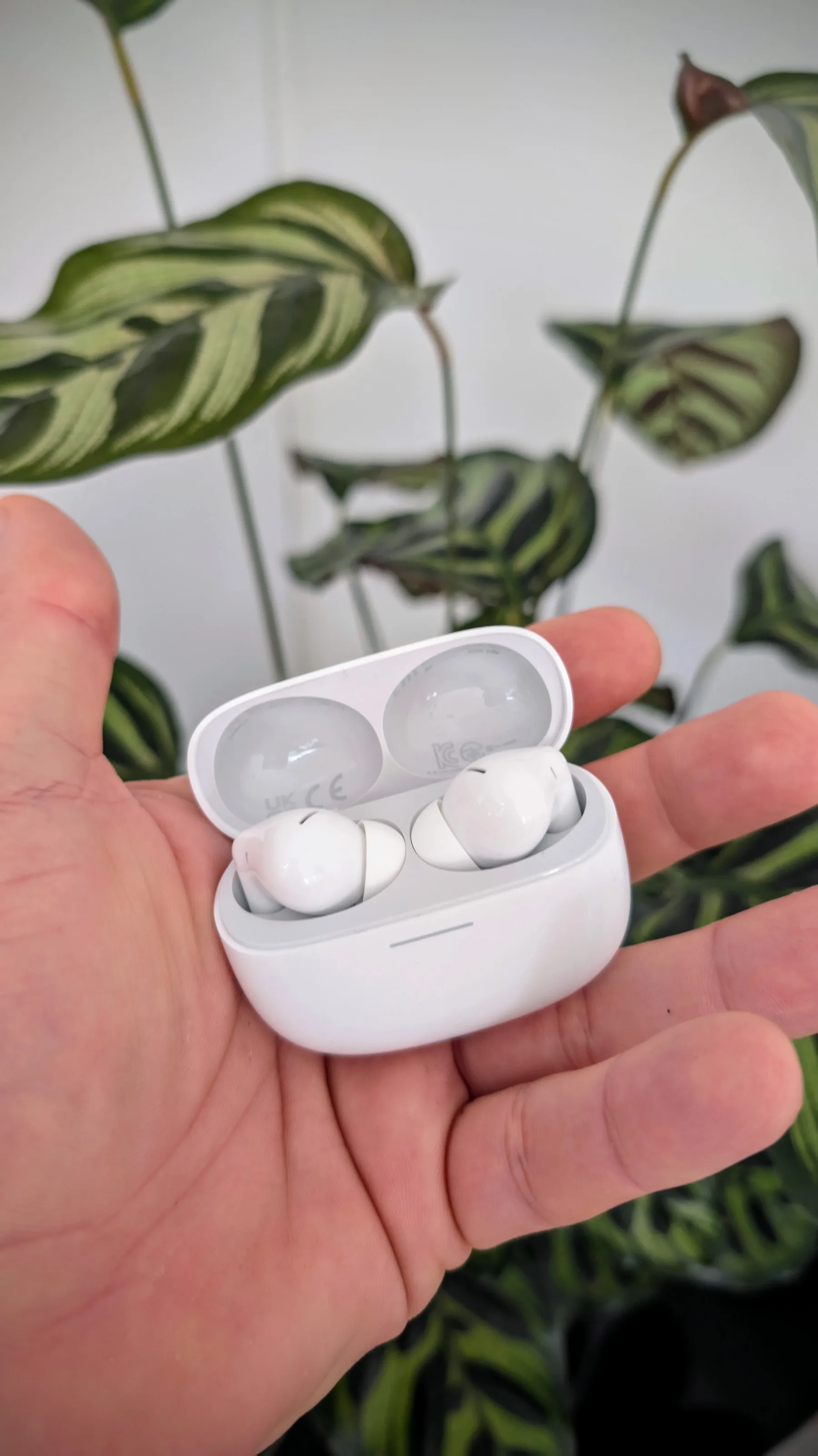 Test: Xiaomi Redmi Buds 6 Pro so brezžične slušalke, ki igrajo na pravo noto za pravo vrednost