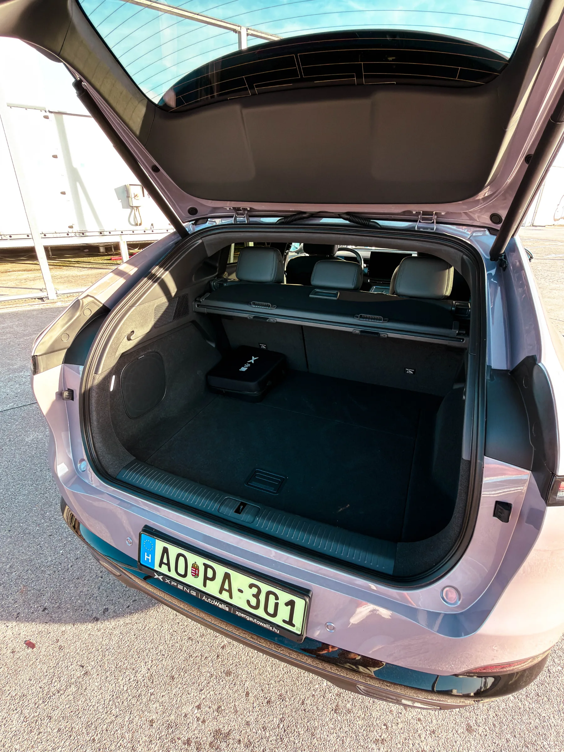 Test XPeng G6 Performance: električni SUV, ki se napolni hitreje, kot spiješ kavo 451 kW, 480 KM – a hitrost še ni karakter
