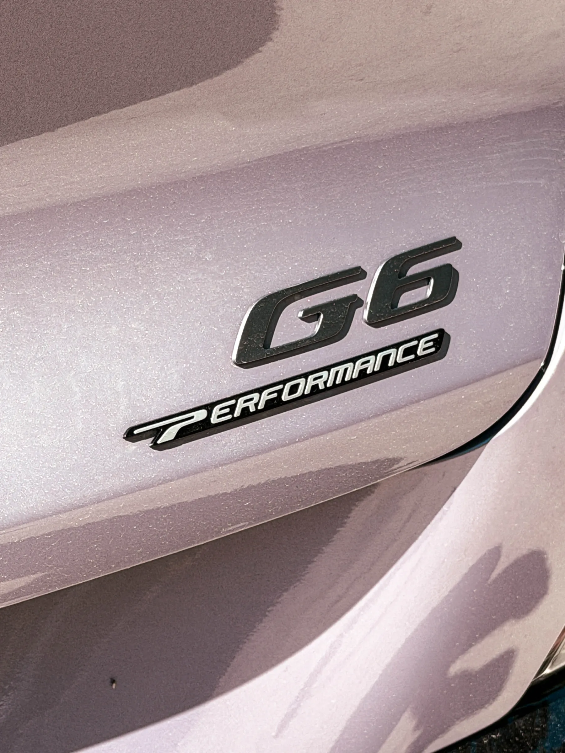 Test XPeng G6 Performance: električni SUV, ki se napolni hitreje, kot spiješ kavo 451 kW, 480 KM – a hitrost še ni karakter