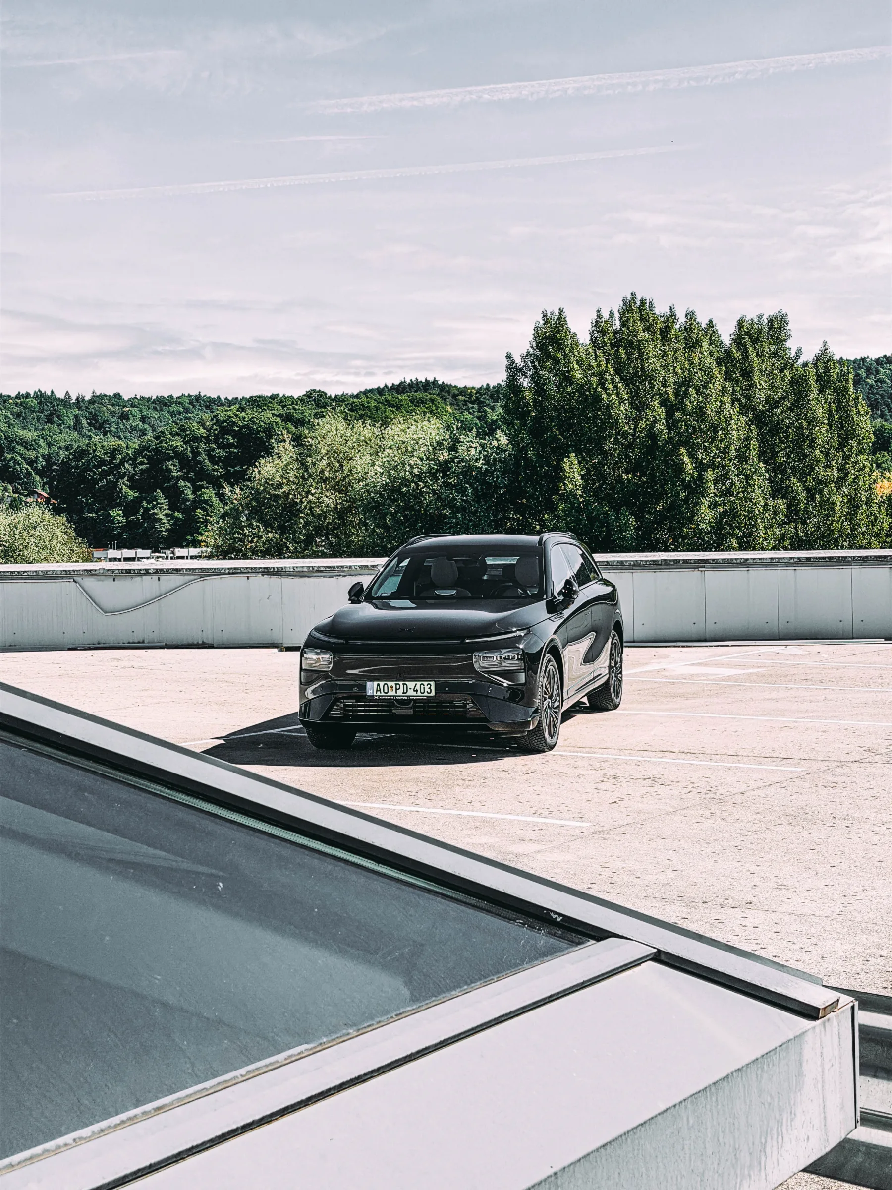 Test XPeng G9 Performance: 575 KM in polnjenje, ki je obupalo nad polnilnico — je kitajski SUV vreden 80.000 evrov?