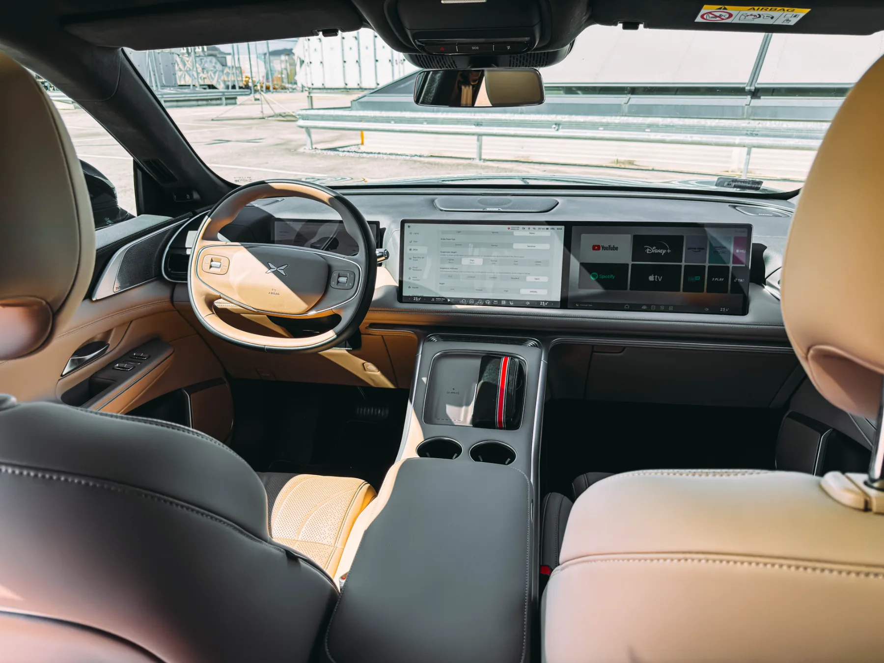 Test XPeng G9 Performance: 575 KM in polnjenje, ki je obupalo nad polnilnico — je kitajski SUV vreden 80.000 evrov?