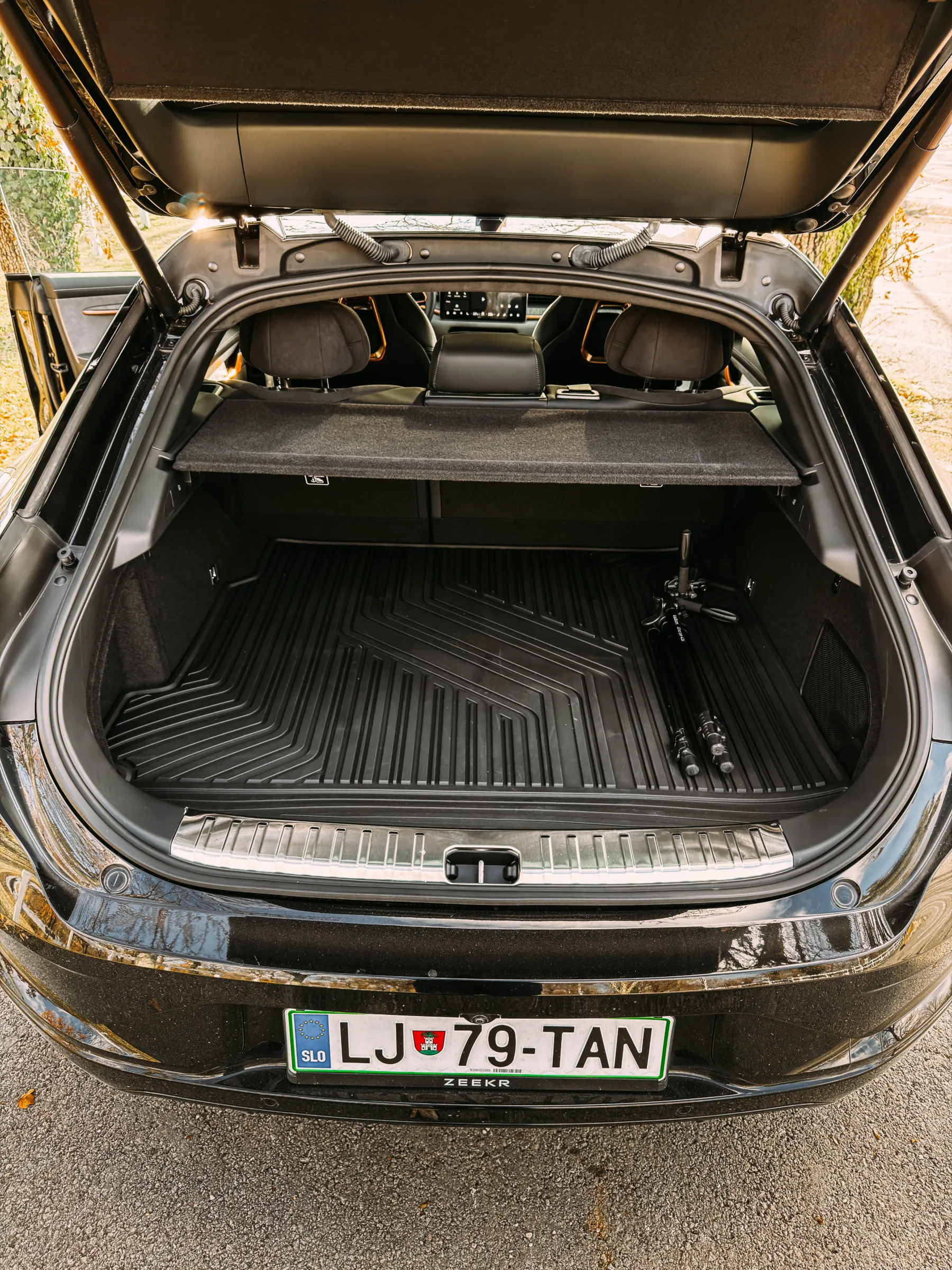 Test Zeekr 001 Privilege AWD: Kitajska klofuta evropski avtomobilski aristokraciji