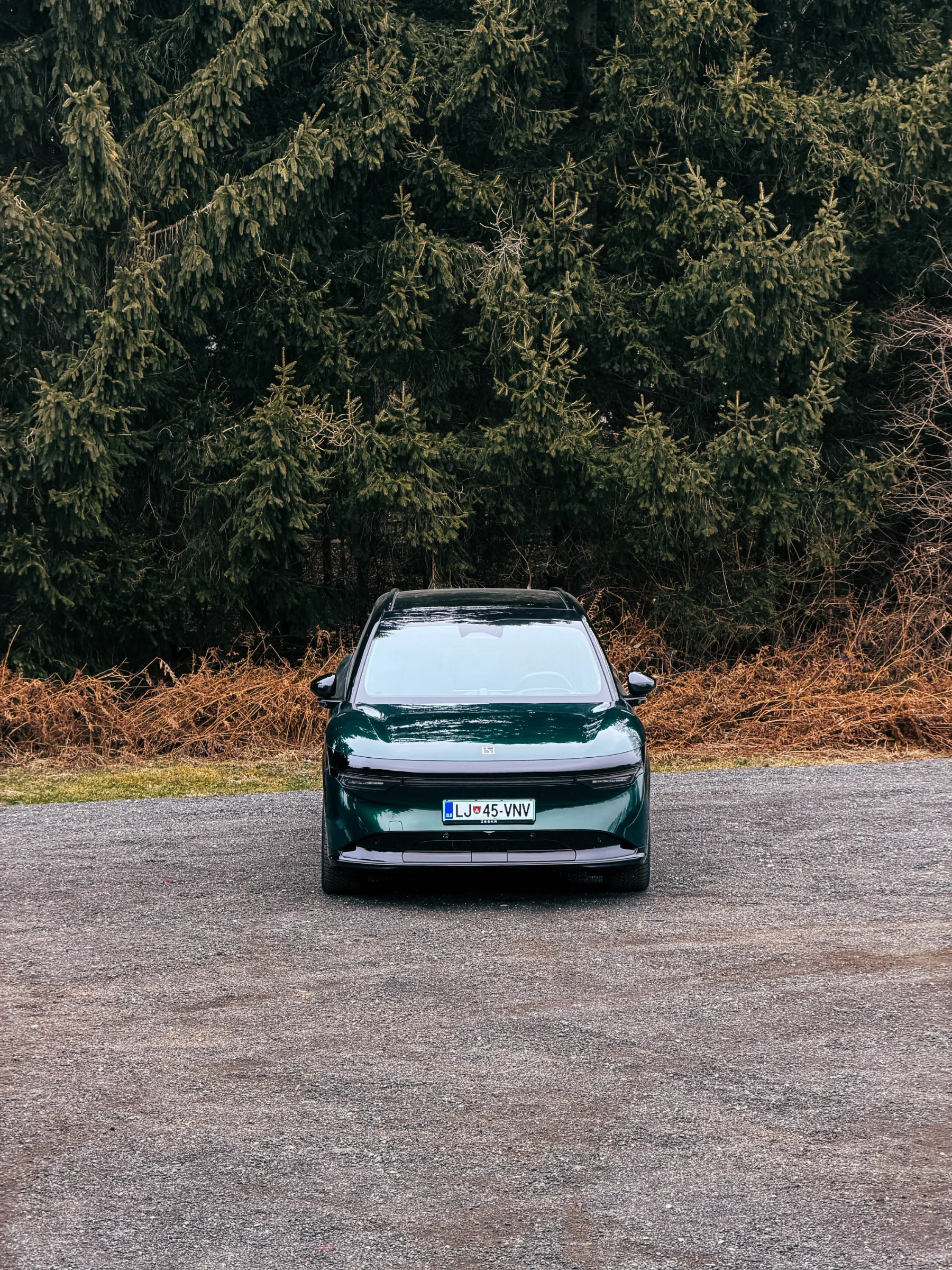 Test Zeekr 7X Privilege AWD je kitajski ‘raketni’ SUV, zaradi katerega nemški inženirji v Stuttgartu ne spijo mirno