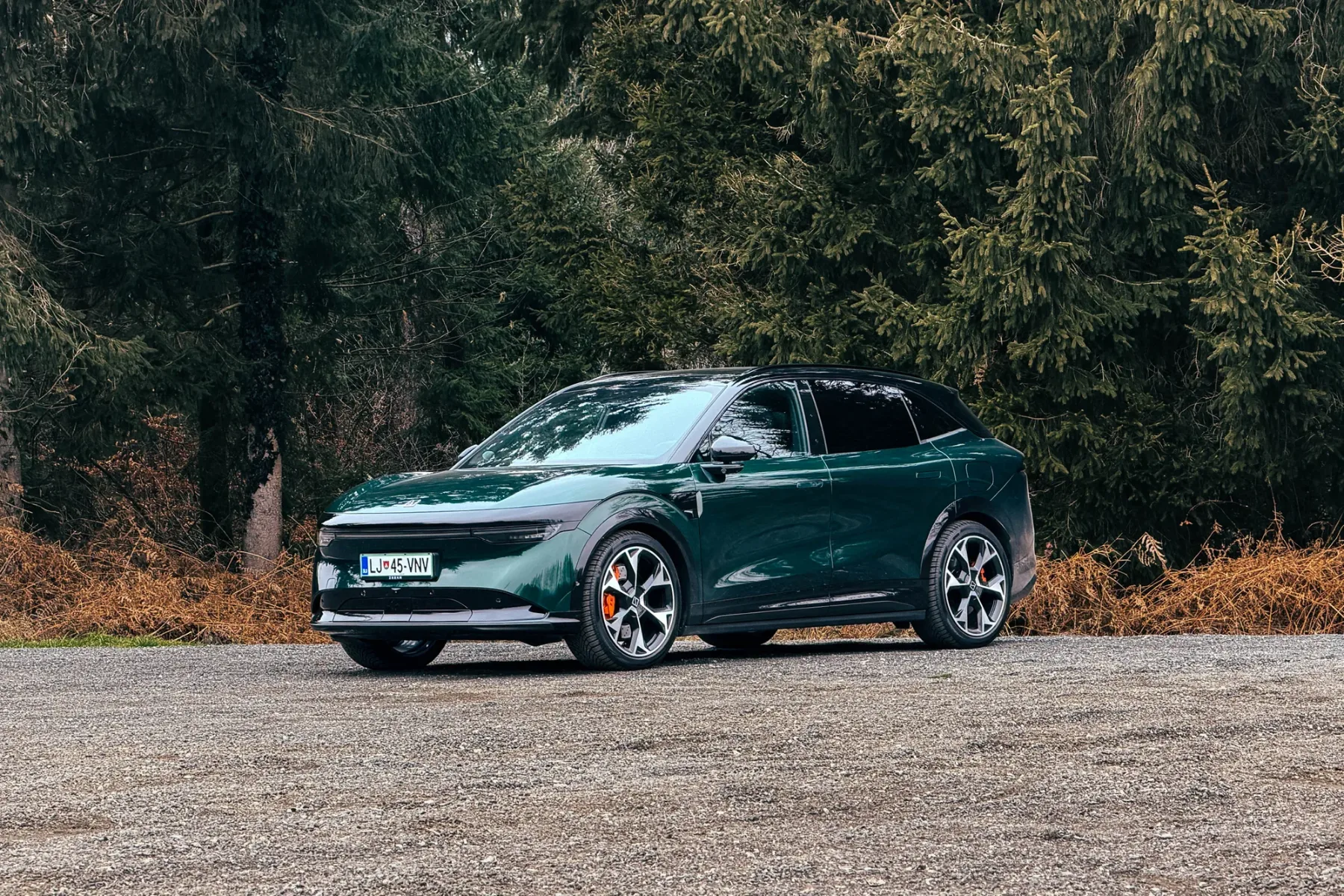 Test Zeekr 7X Privilege AWD je kitajski ‘raketni’ SUV, zaradi katerega nemški inženirji v Stuttgartu ne spijo mirno