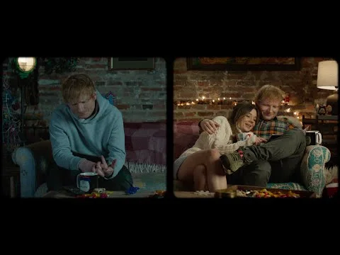 “That Christmas” in Ed Sheeran prinašata praznično senzacijo leta! Je to nova božična klasika, ki bo zasenčila ‘Home Alone’?