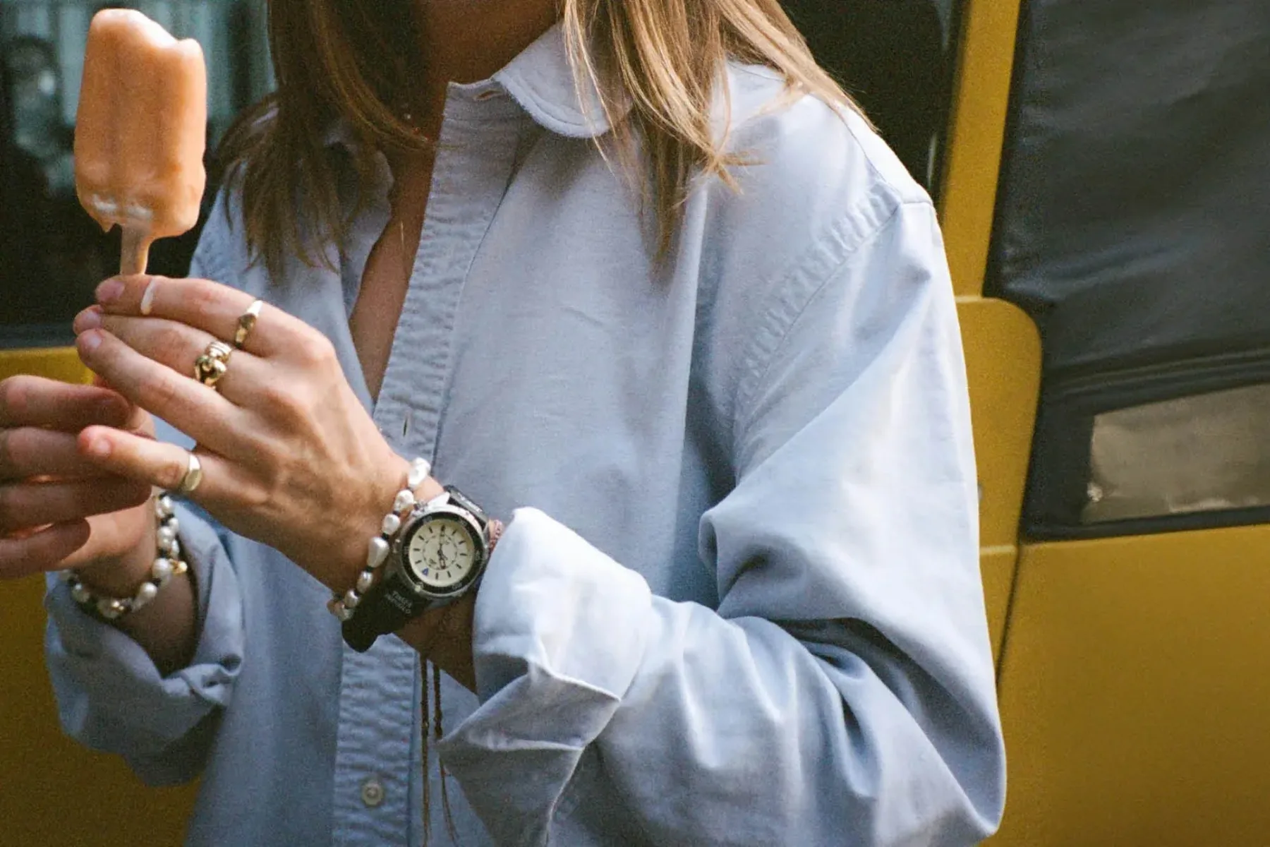 Timex Intrepid x Dimepiece: kultna ’90s jadralska ura se vrača v 36 mm — z vijoličnim INDIGLO in ceno 239 $/€