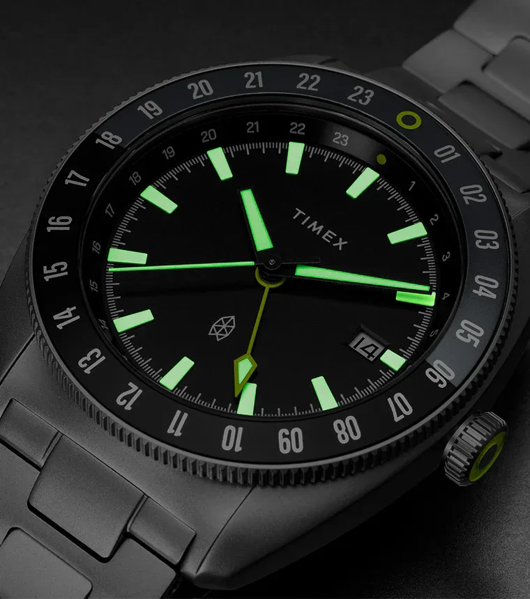Timex X The James Brand Automatic GMT: Nova ura GMT v smaragdno zeleni barvi