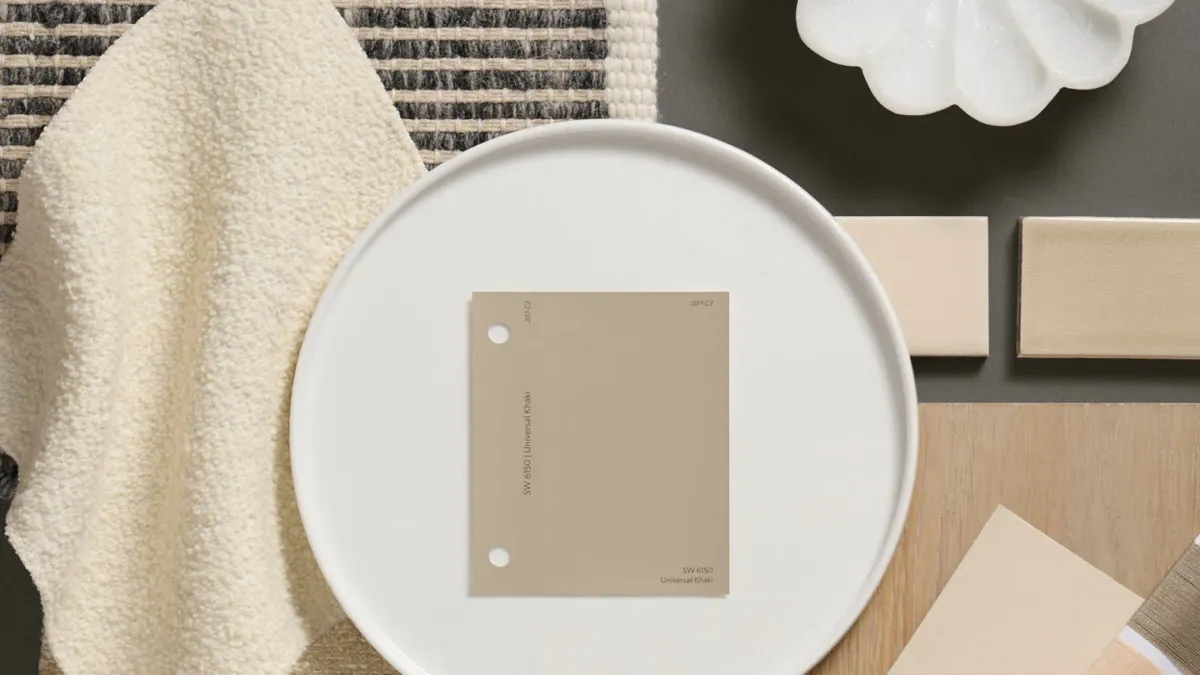 barva Universal Khaki