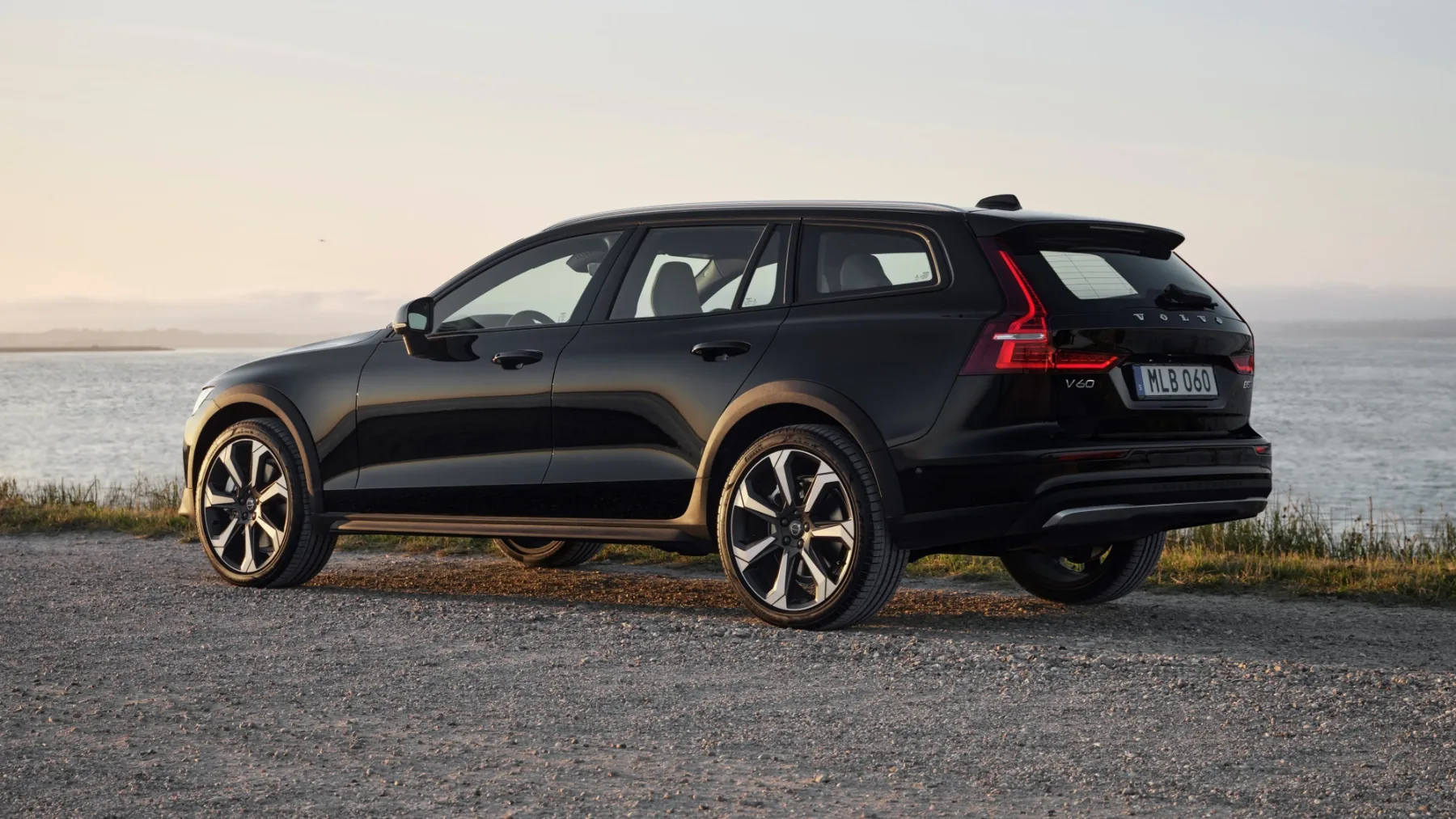 To je 8+1 najboljših luksuznih karavanov (Audi, Volvo, BMW, Mercedes), ki jih lahko (še) kupite – preden jih požrejo SUV-i
