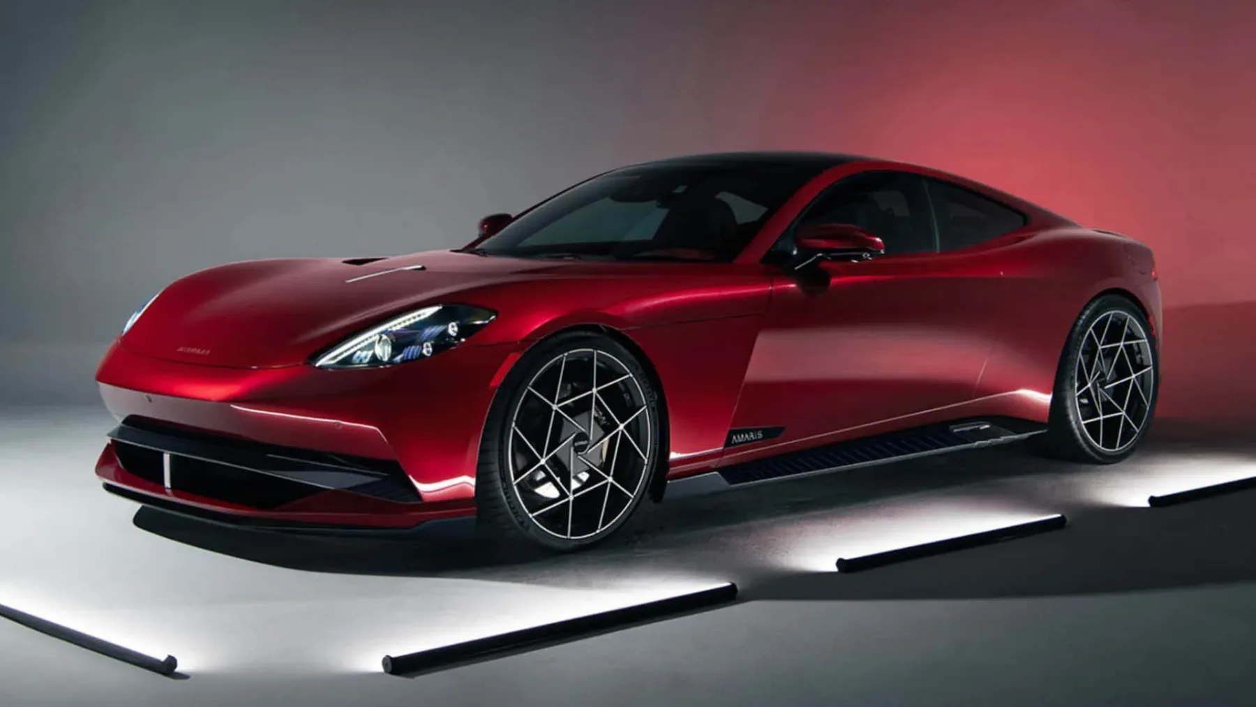 To je Karma Amaris GT Coupé: EREV z 708 hp, tremi zasloni in karakterjem