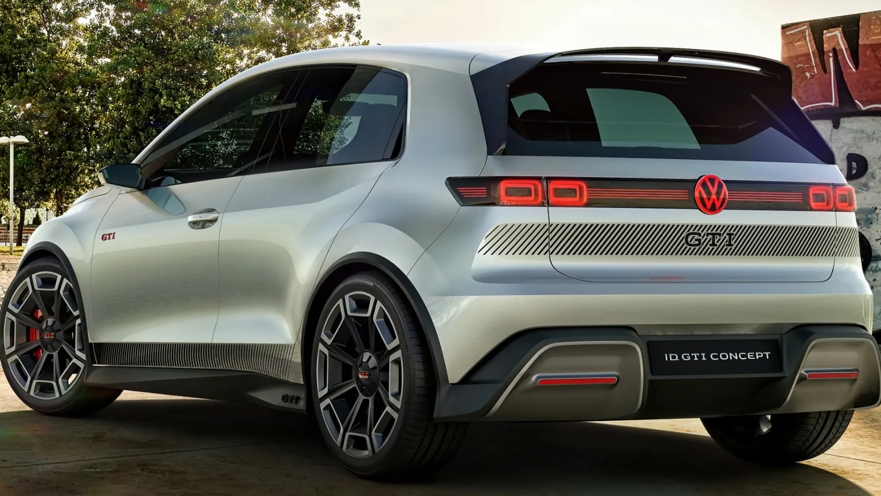 To je Volkswagen Golf GTI EV: Električni monstrum prihaja – pravzaprav kmalu – a mogoče prepozno