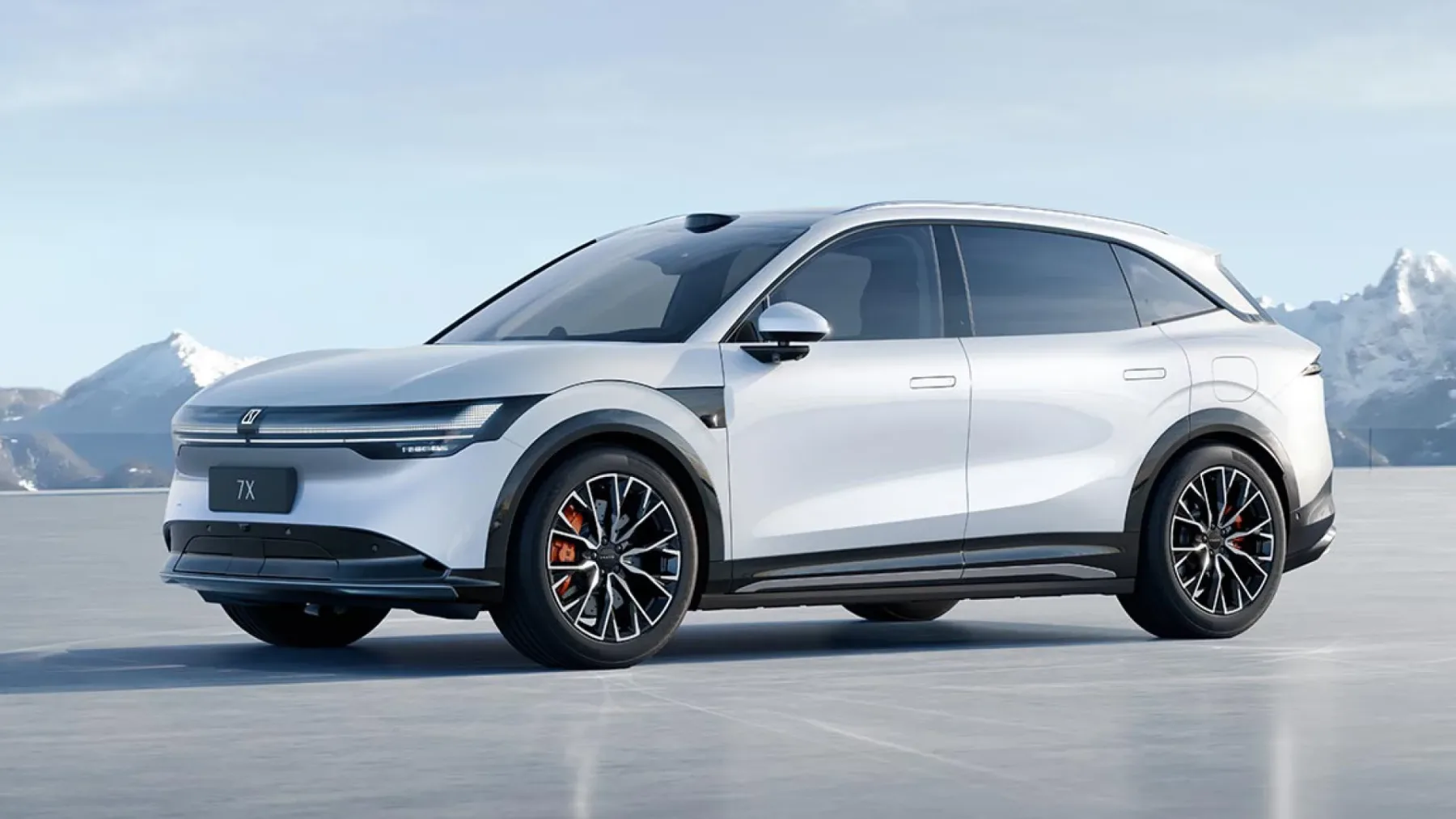 To je ZEEKR 7X: družinski električni SUV s 636 konji, 600+ kilometrov dosega za ceno okoli 45.000 evrov