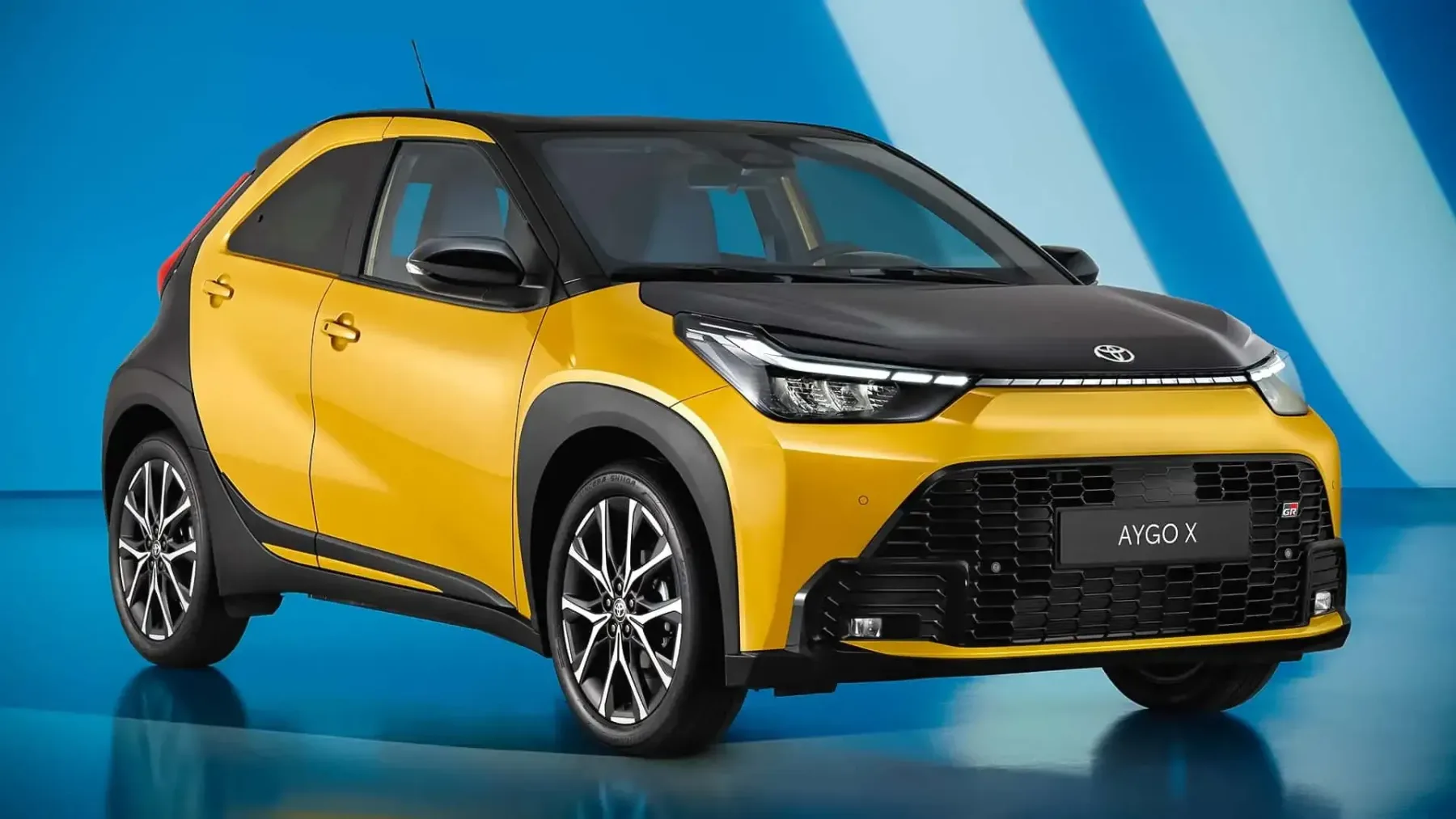 Toyota Aygo X Hybrid GR Sport 2025: je najmanjši športni hibrid, ki si ga boste želeli voziti