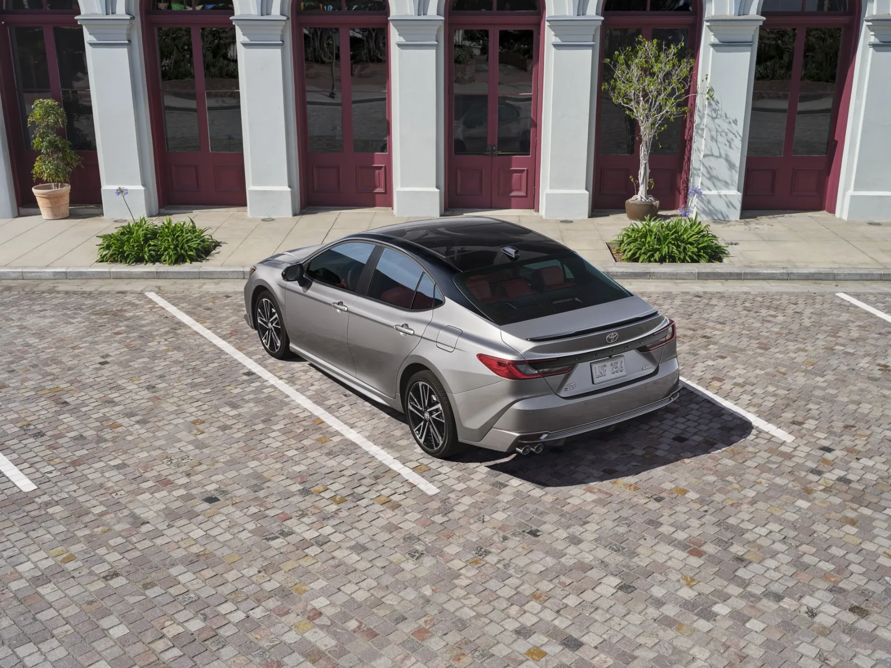 TOYOTA Carmy 2025: najbolje prodajana ameriška limuzina in to z razlogom