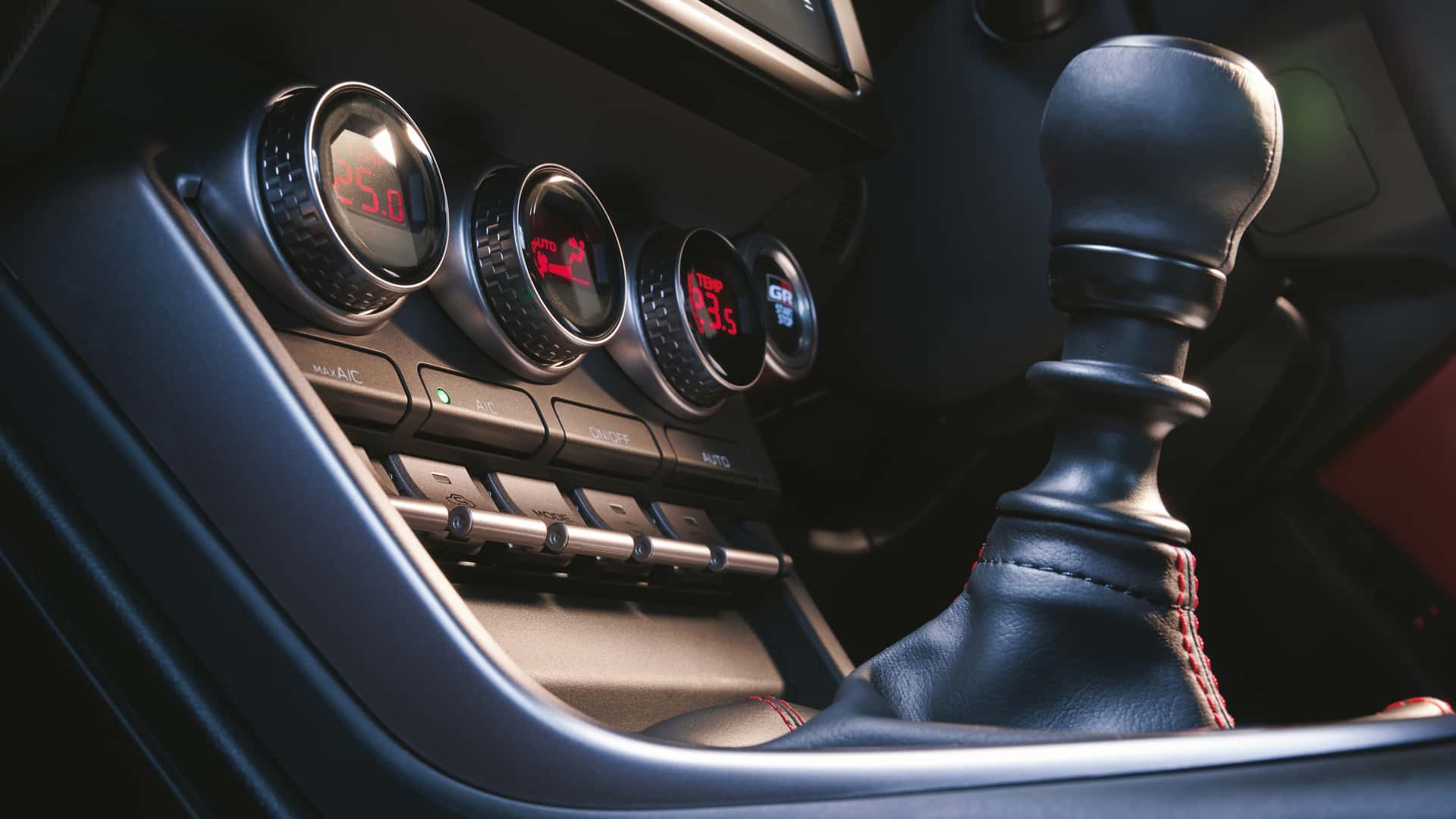 Toyota GR86 2025: več športnosti z izjemno posebno edicijo
