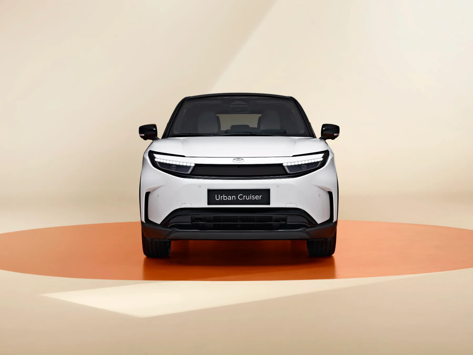Toyota Urban Cruiser 2025 – novi mali električni SUV za mestne ulice in podeželje