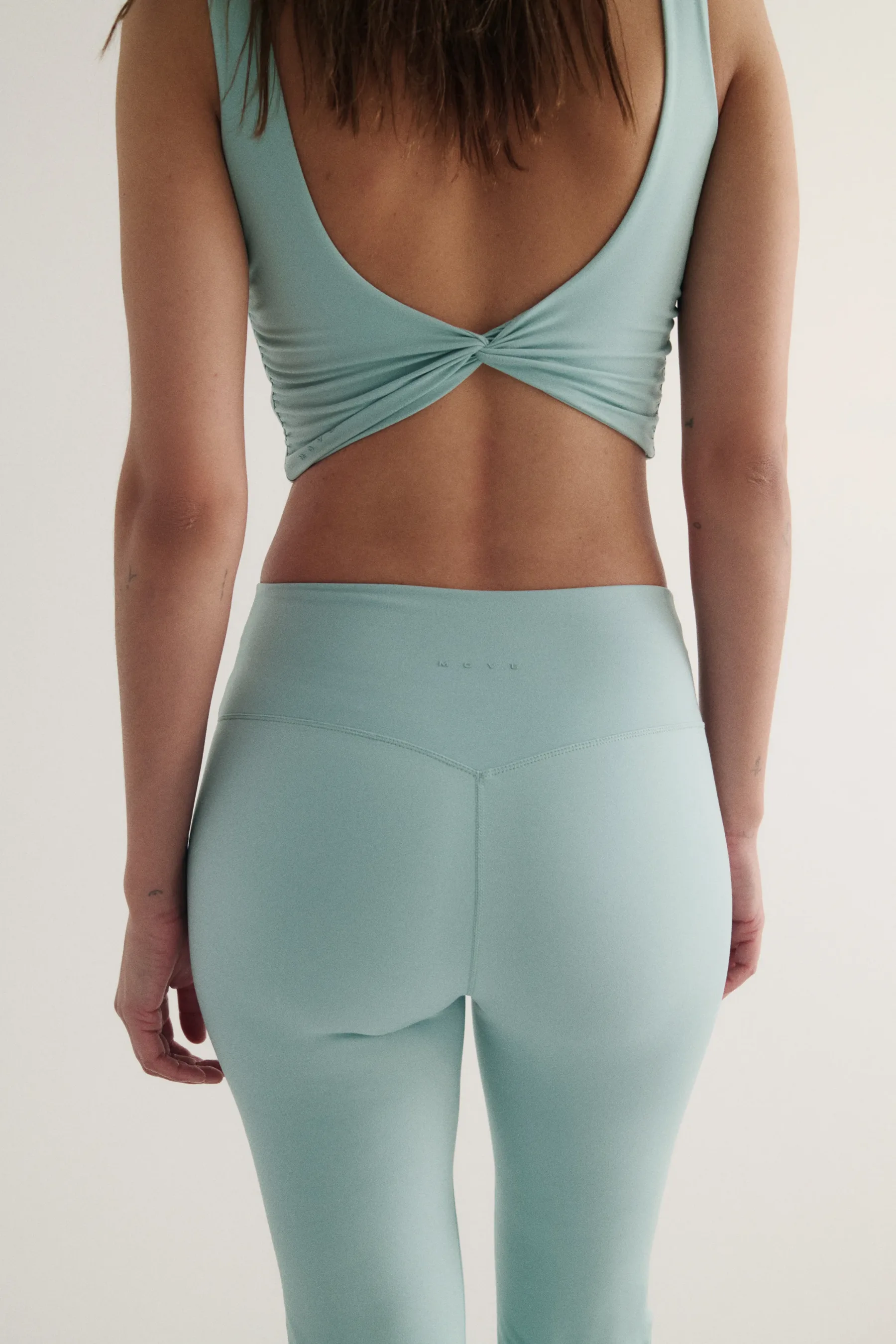 Trend alert: To so najlepši kosi iz nove H&M joga kolekcije