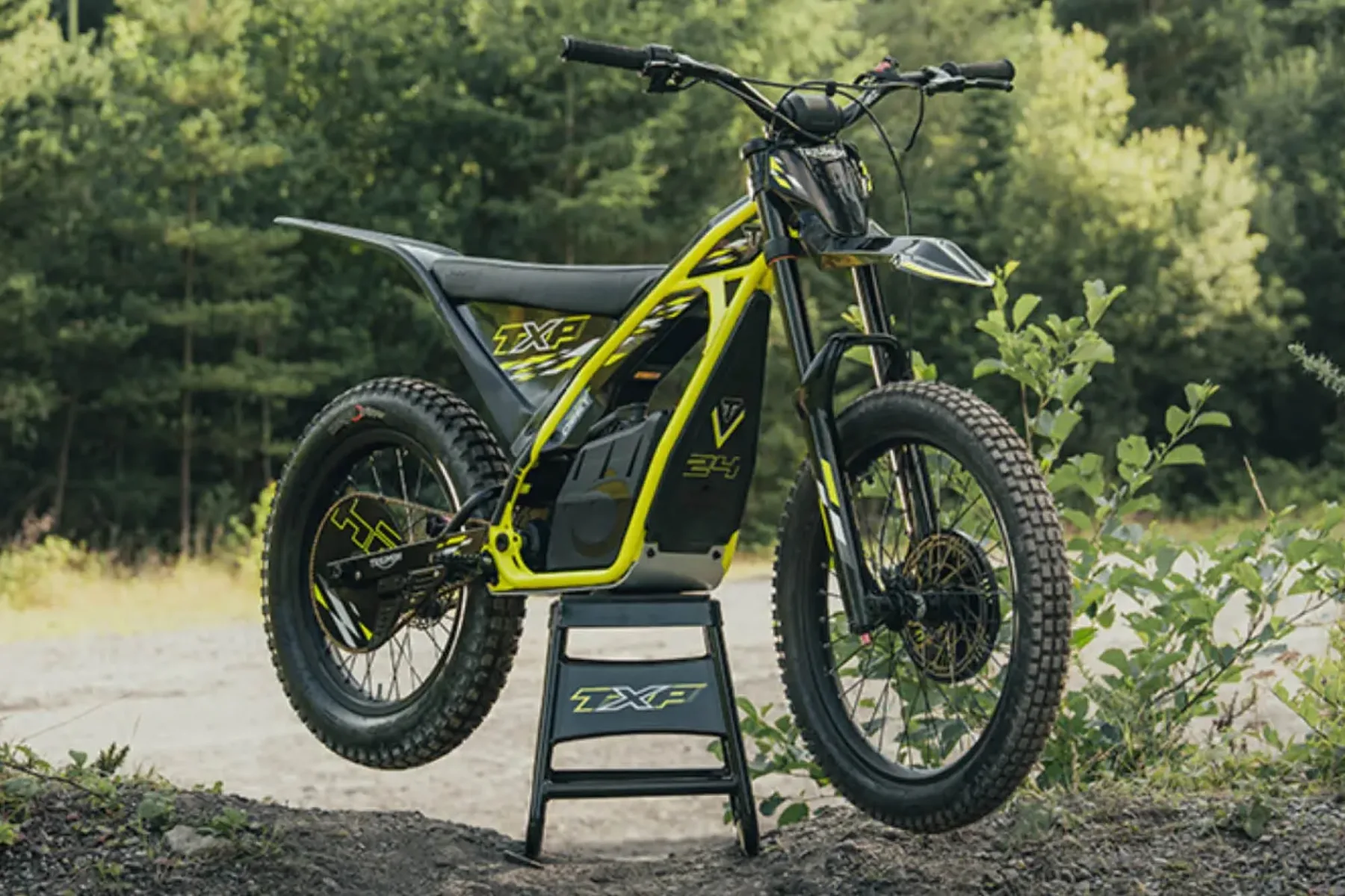 Triumph TXP: Električni off-road motorji za otroke, ki se v sekundi spremenijo iz poti v preizkušnje