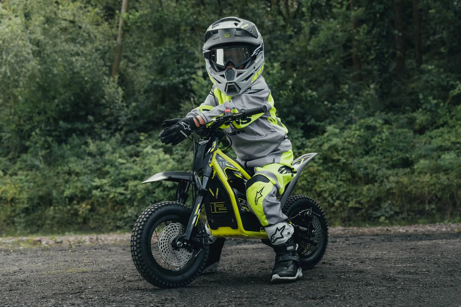 Triumph TXP: Električni off-road motorji za otroke, ki se v sekundi spremenijo iz poti v preizkušnje