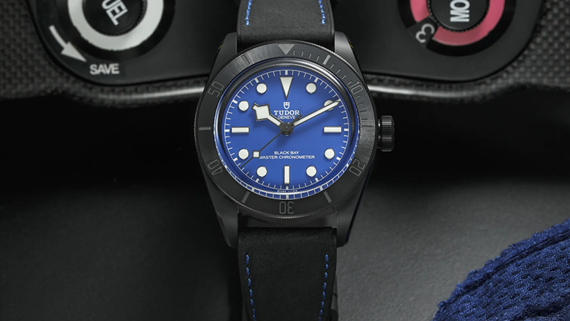 TUDOR Black Bay Ceramic Blue: ura, ki navdušuje v vsakem pogledu