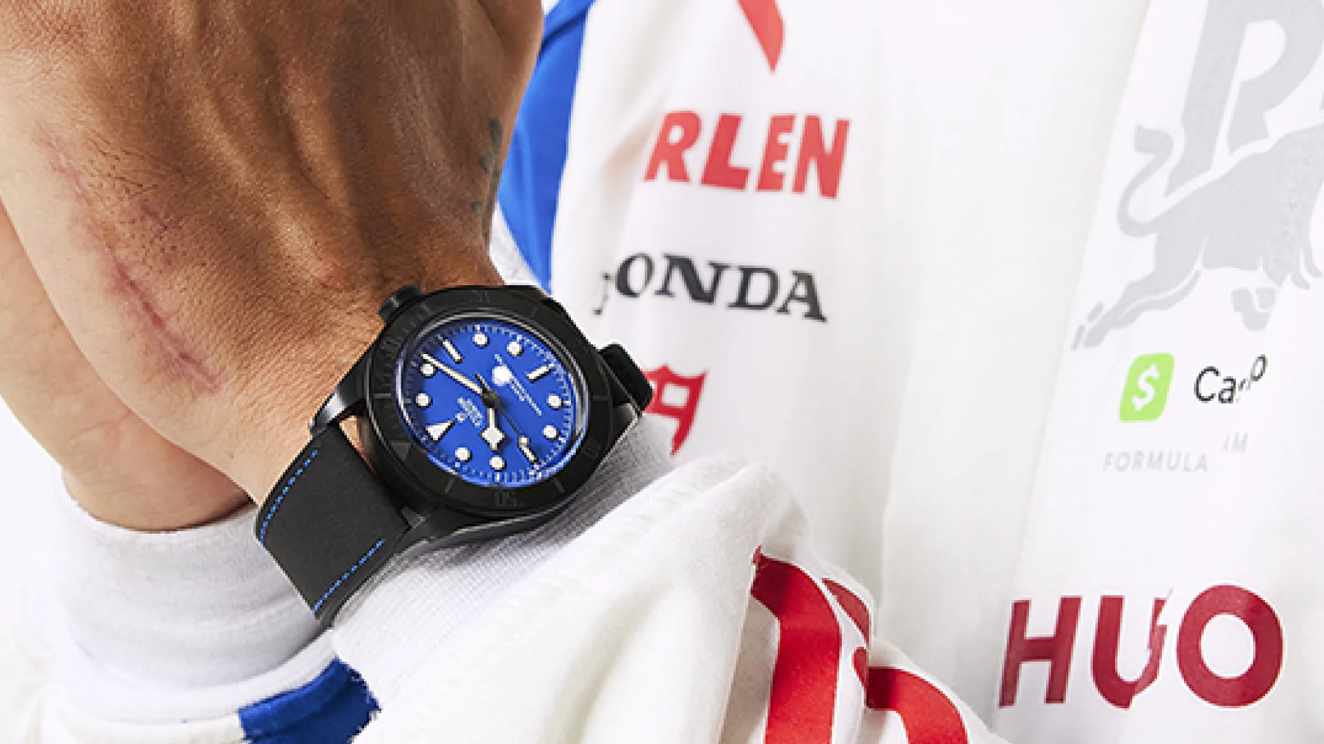 TUDOR Black Bay Ceramic Blue: ura, ki navdušuje v vsakem pogledu