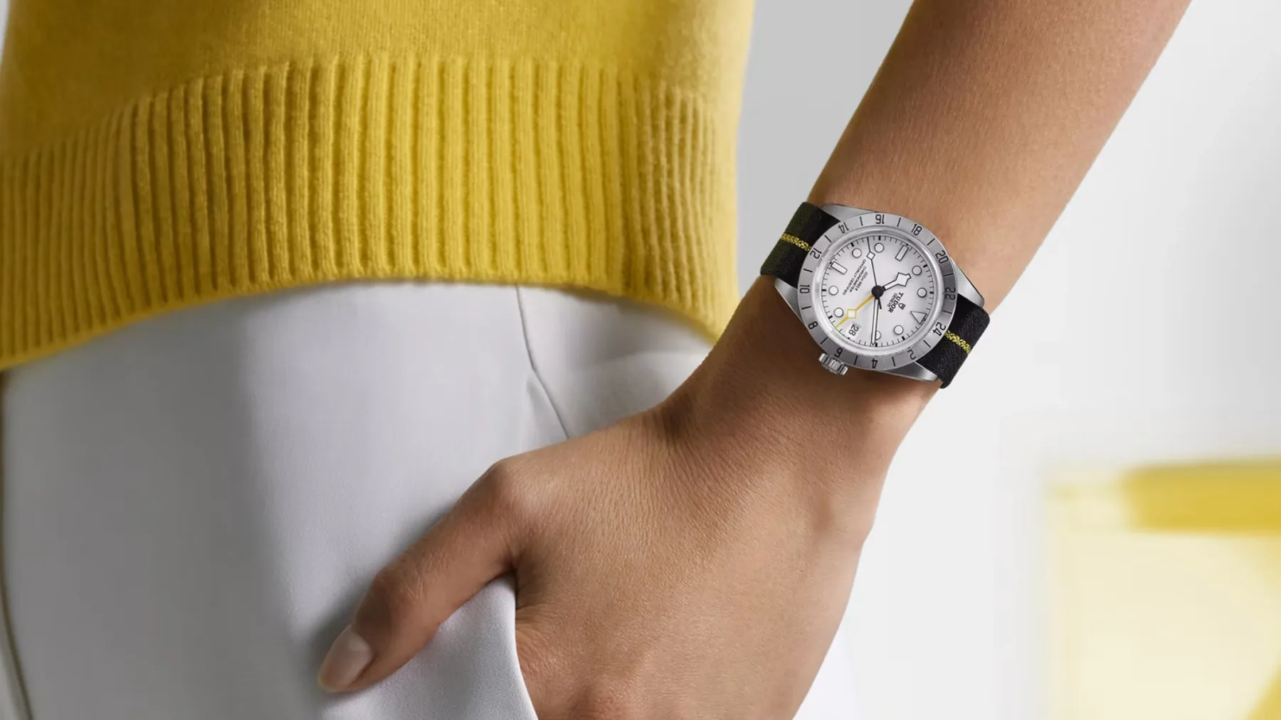 Tudor Black Bay Pro “Polar” 2025: Bela dialka, ki je (končno) obarvala svet GMT ur