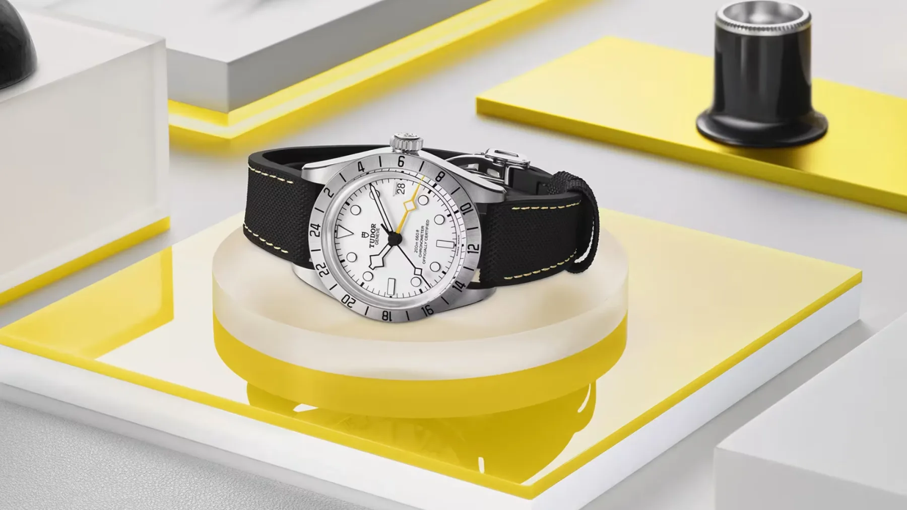 Tudor Black Bay Pro “Polar” 2025: Bela dialka, ki je (končno) obarvala svet GMT ur