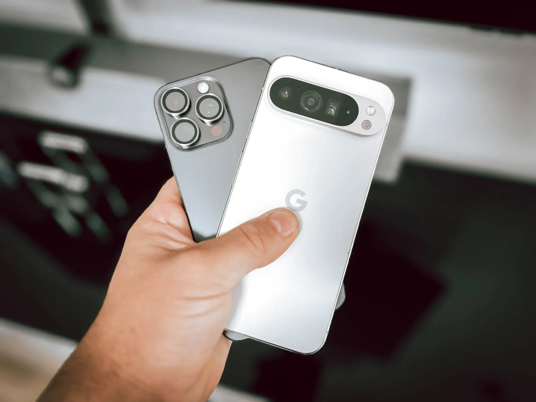 Umetna inteligenca predstavljena v Kaliforniji ne prihaja na evropska tla: močno omejene možnosti za Google Pixel 9 in iPhone 16