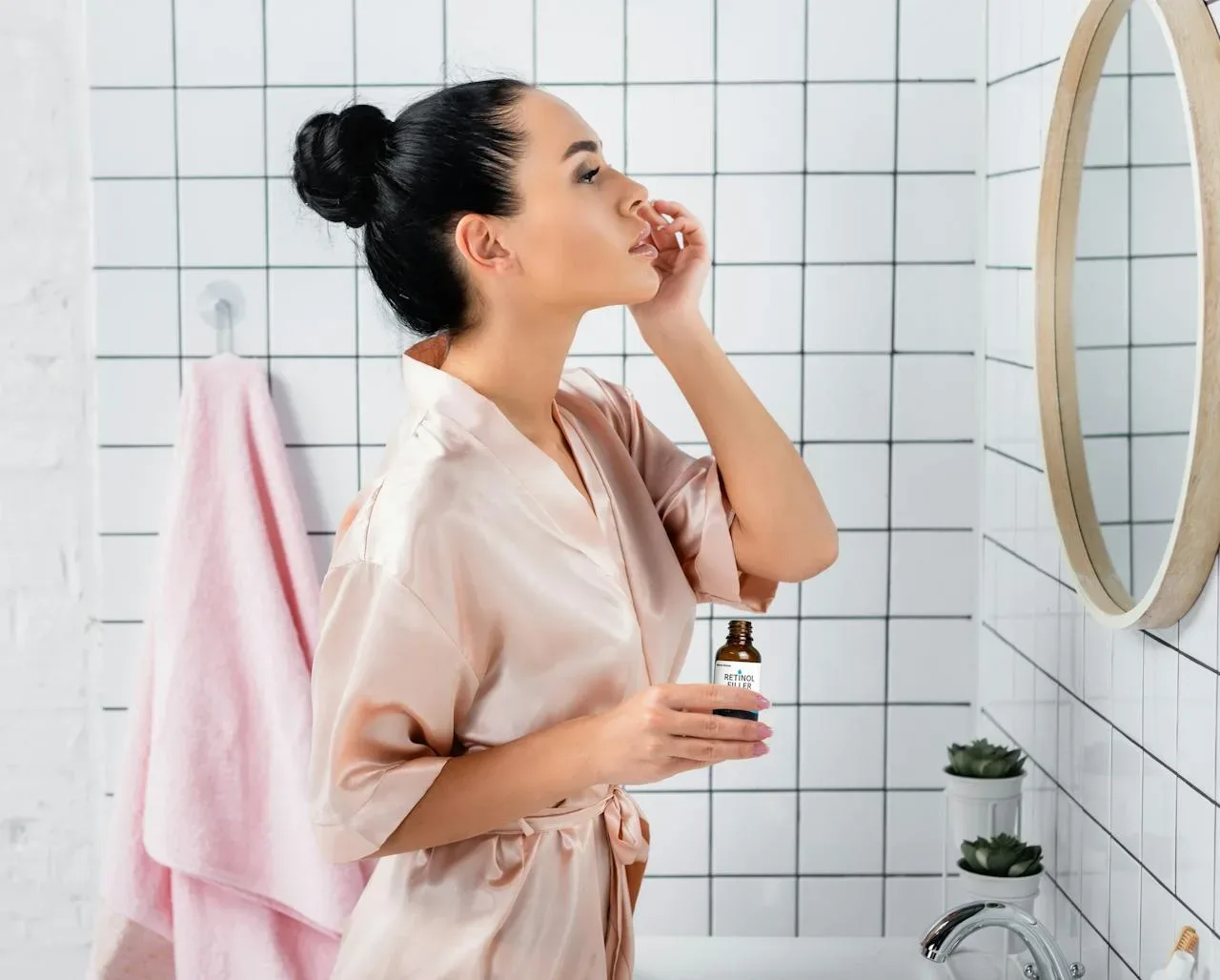Uporabljate drag serum za obraz, rezultata pa ni? Zagotovo delate to napako pri nanašanju