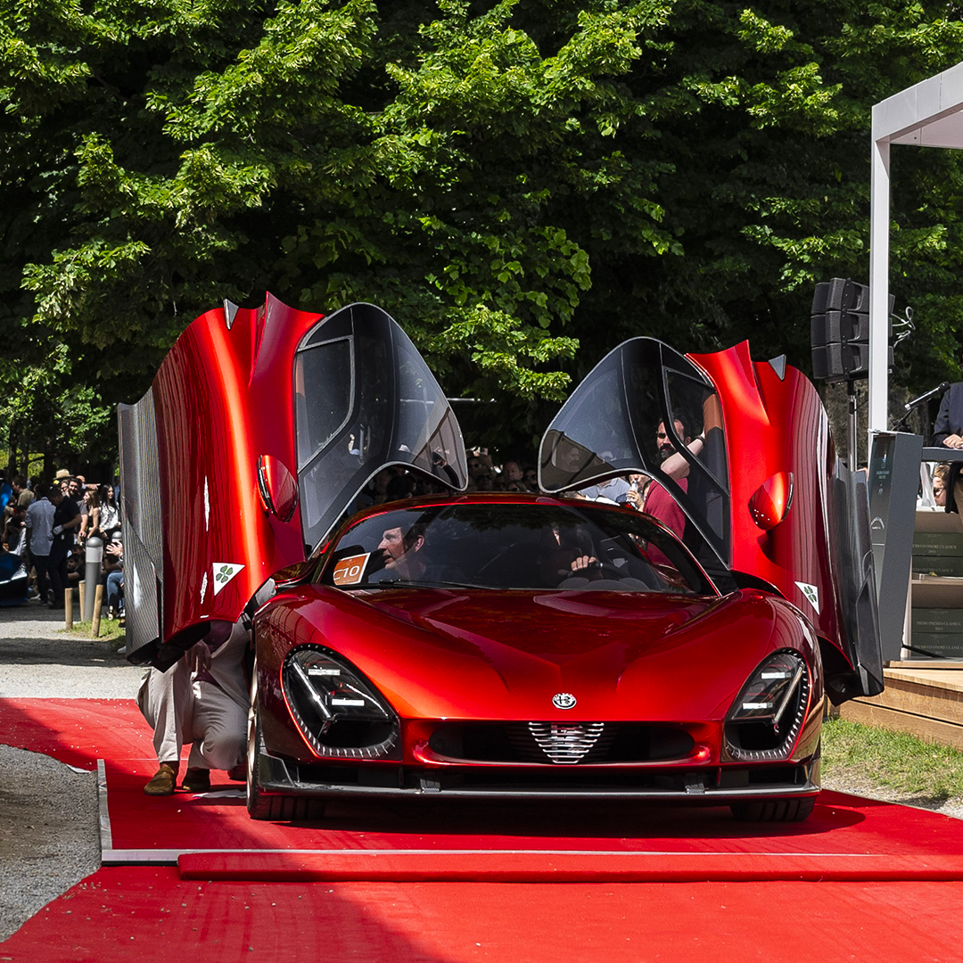Uradno najlepša je Alfa Romeo 33 Stradale na slovitem “Concorso d’Eleganza Villa d’Este”