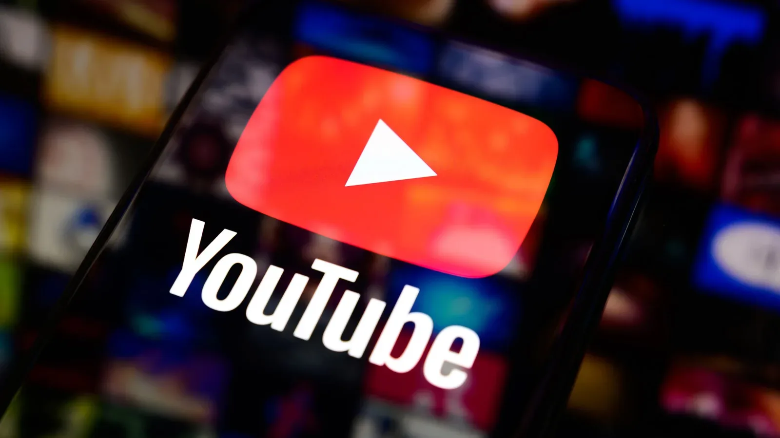 Velika iluzija številk: Zakaj bodo ogledi na YouTubu že naslednji teden krepko zrasli