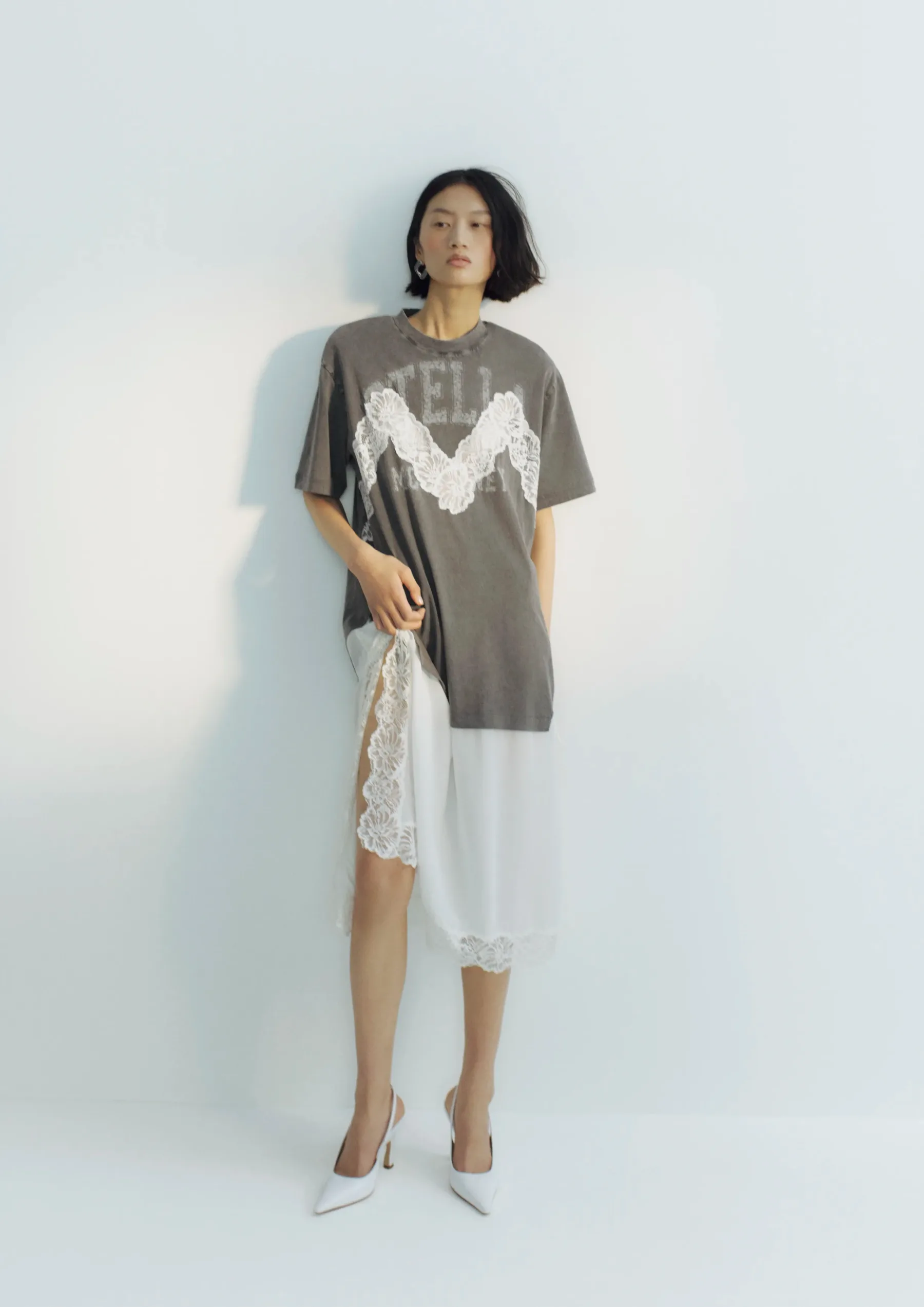 Velika vrnitev: Razkrivamo novo kolekcijo H&M x Stella McCartney, ki po 20 letih ponovno piše modno zgodovino