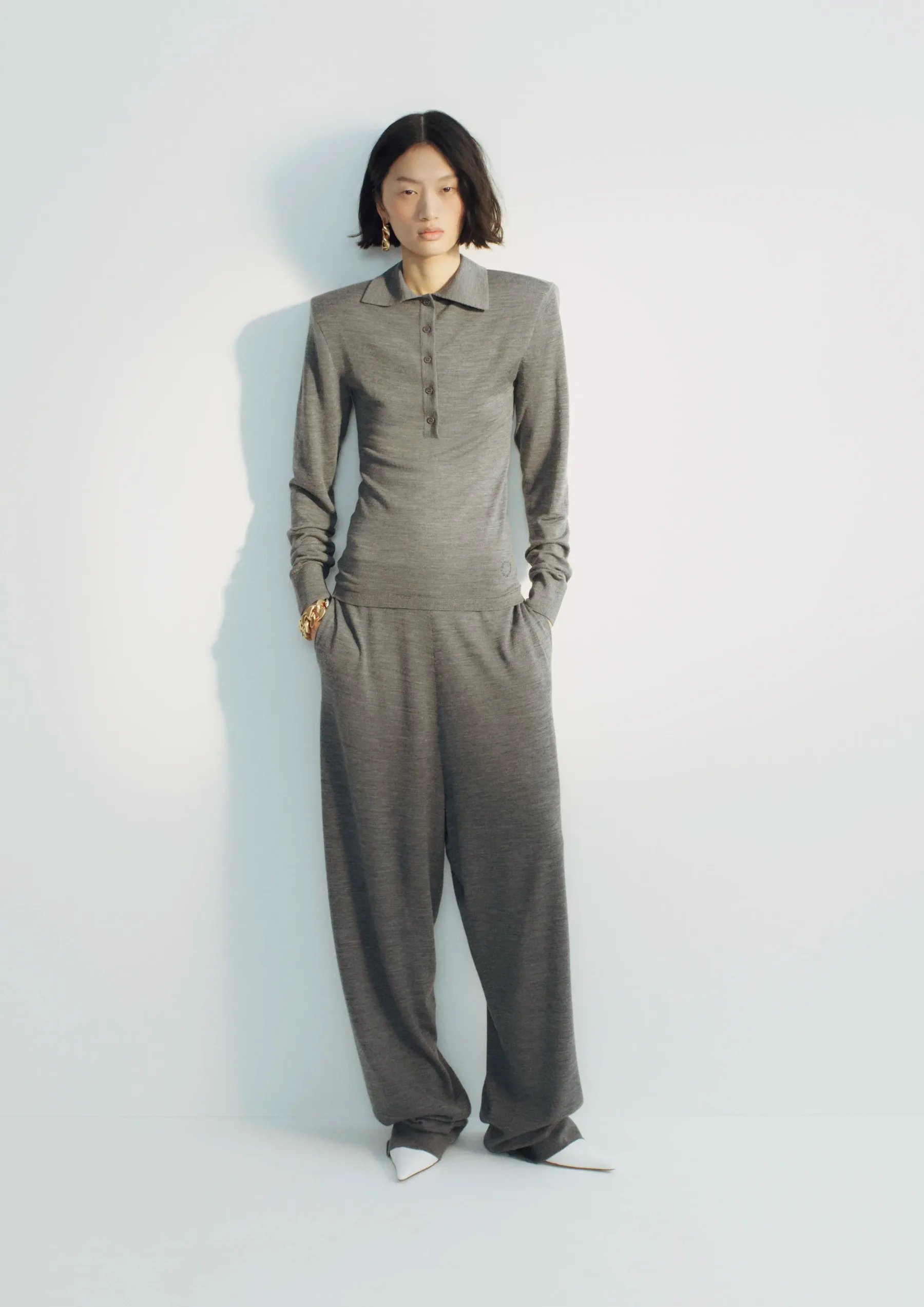Velika vrnitev: Razkrivamo novo kolekcijo H&M x Stella McCartney, ki po 20 letih ponovno piše modno zgodovino