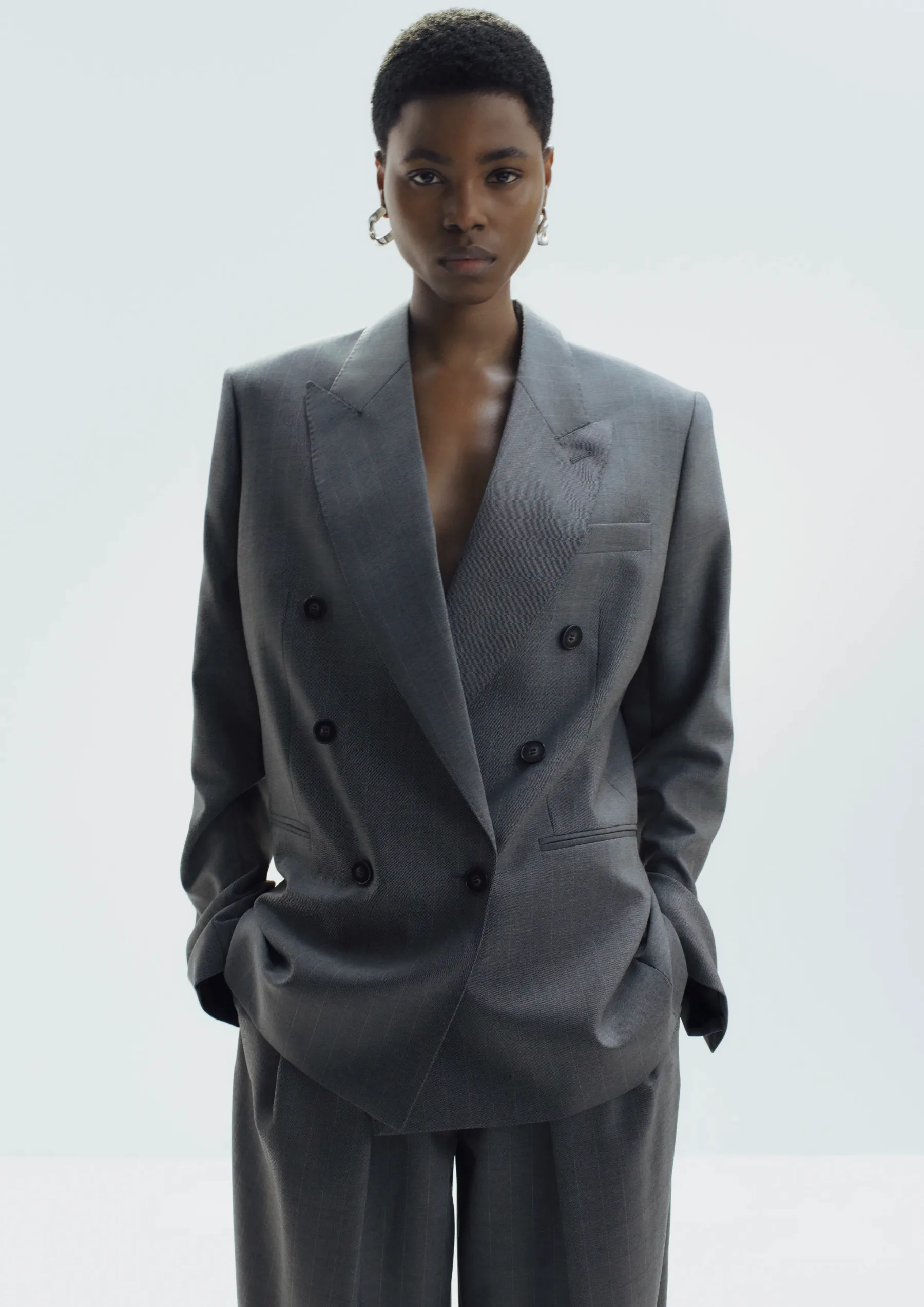 Velika vrnitev: Razkrivamo novo kolekcijo H&M x Stella McCartney, ki po 20 letih ponovno piše modno zgodovino