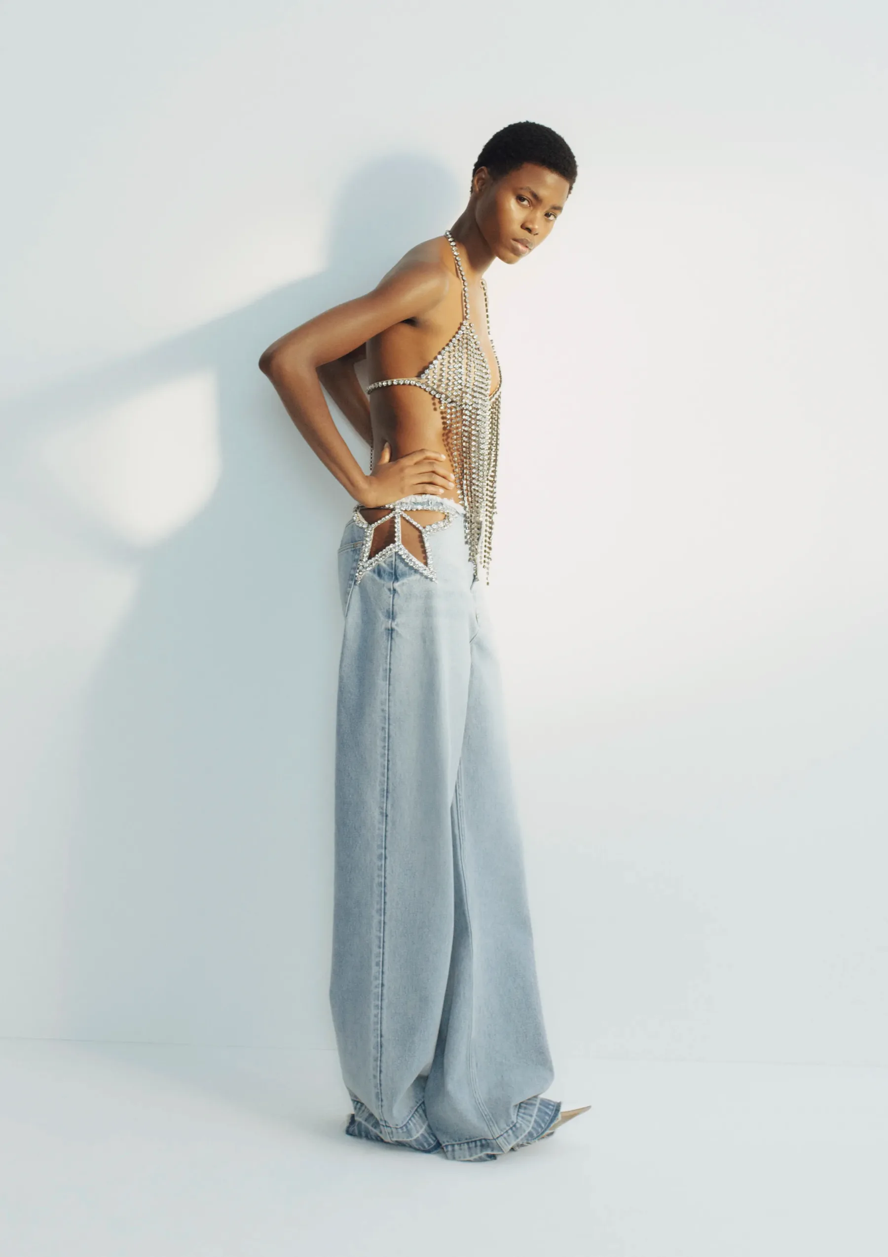 Velika vrnitev: Razkrivamo novo kolekcijo H&M x Stella McCartney, ki po 20 letih ponovno piše modno zgodovino