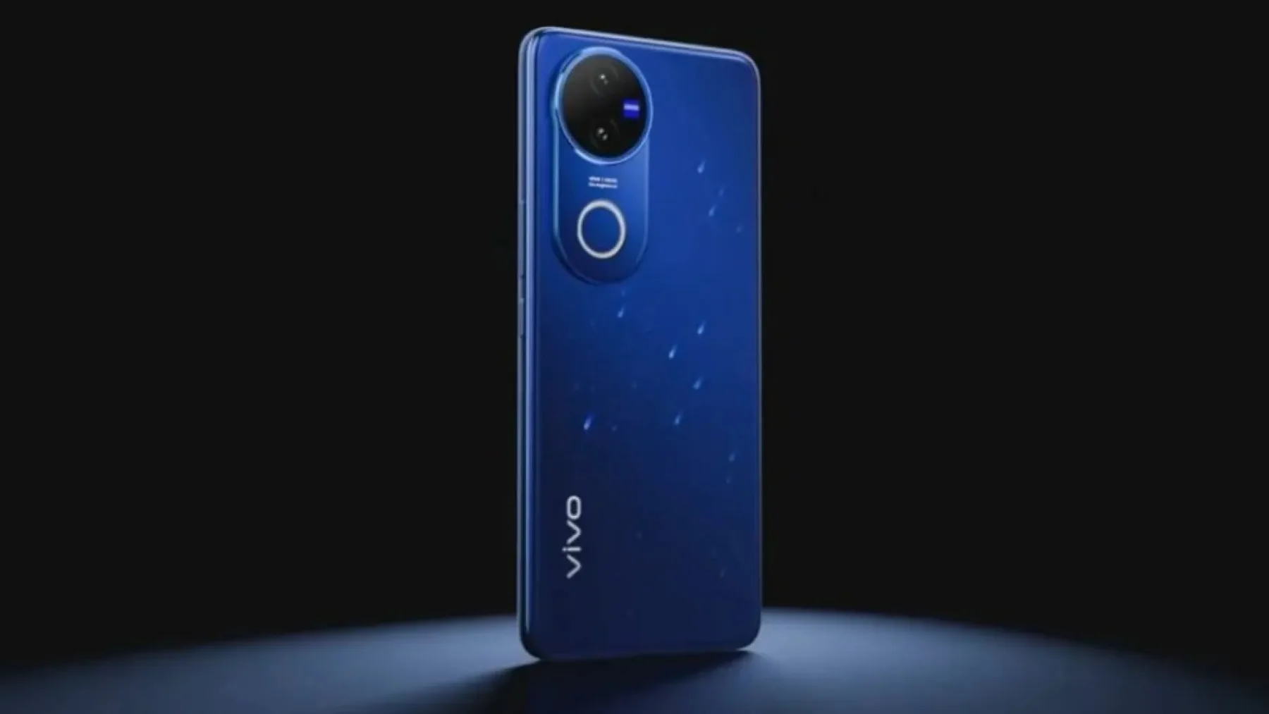 vivo V50: pametni telefon, ki razmišlja kot fotograf