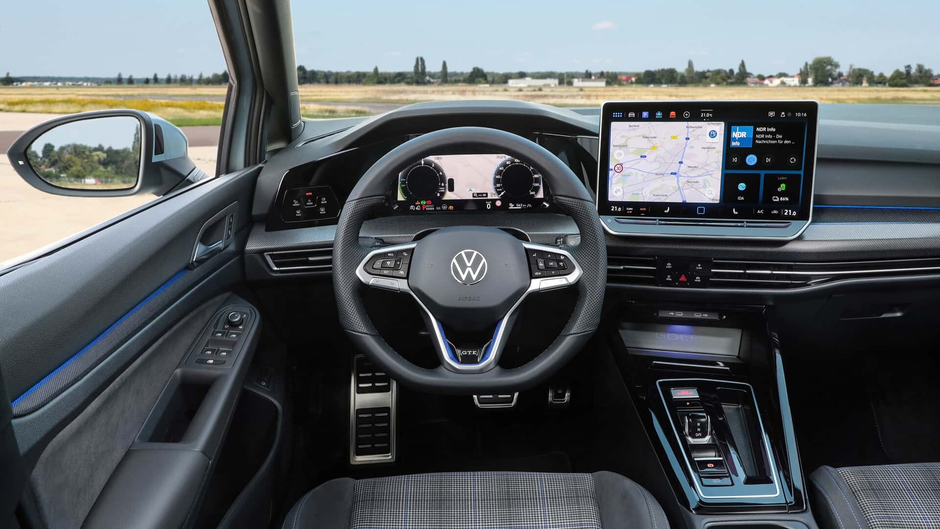 Volkswagen Golf 2024 – oziroma Mk8.5: zadnja preobrazba legendarnega kompakta