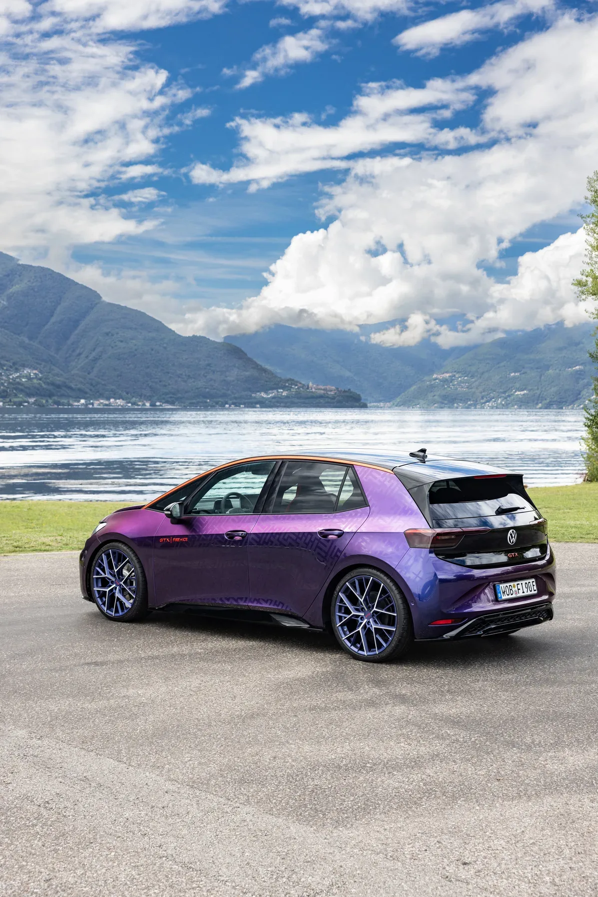 Volkswagen ID.3 GTX FIRE+ICE: Ognjeno-električni povratek v 90-ta
