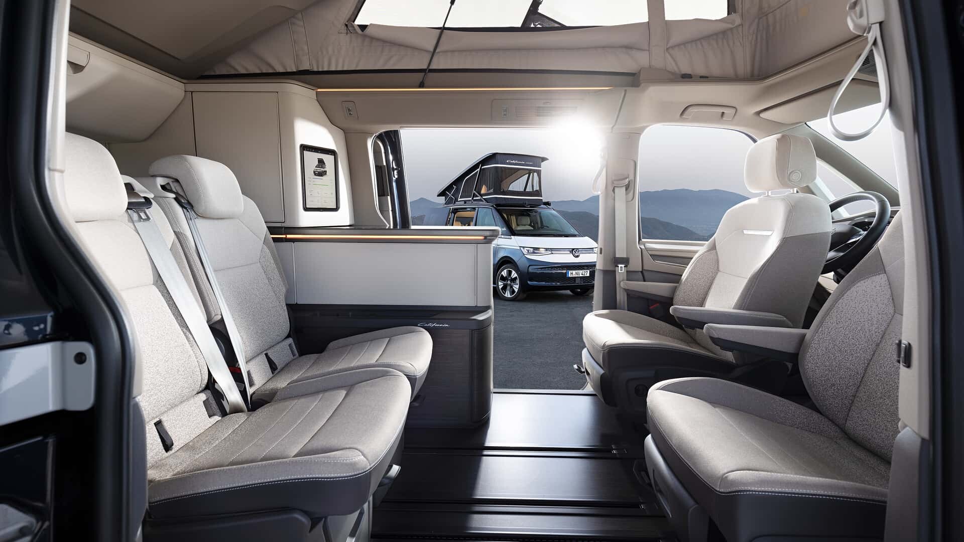 Volkswagen T7 California 2024