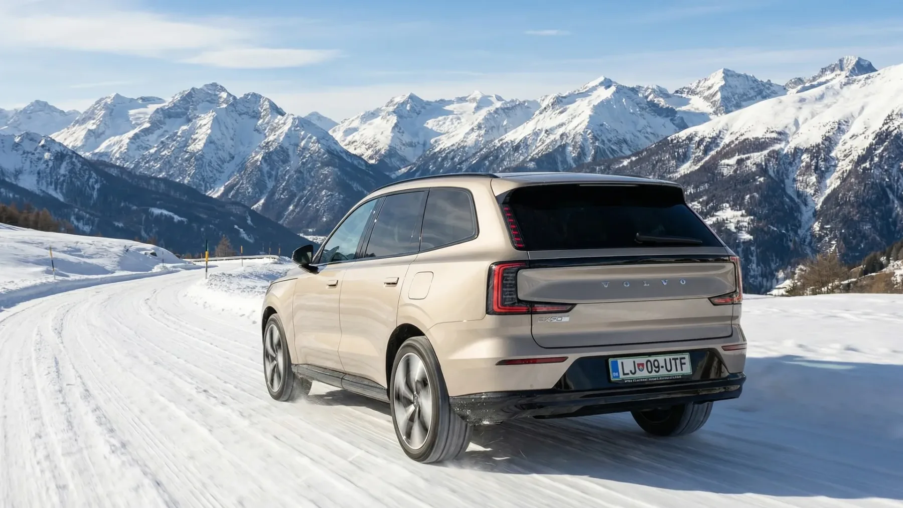 Volvo EX90 Test: Je to najboljši družinski električni SUV na svetu ali le nedokončana simfonija?
