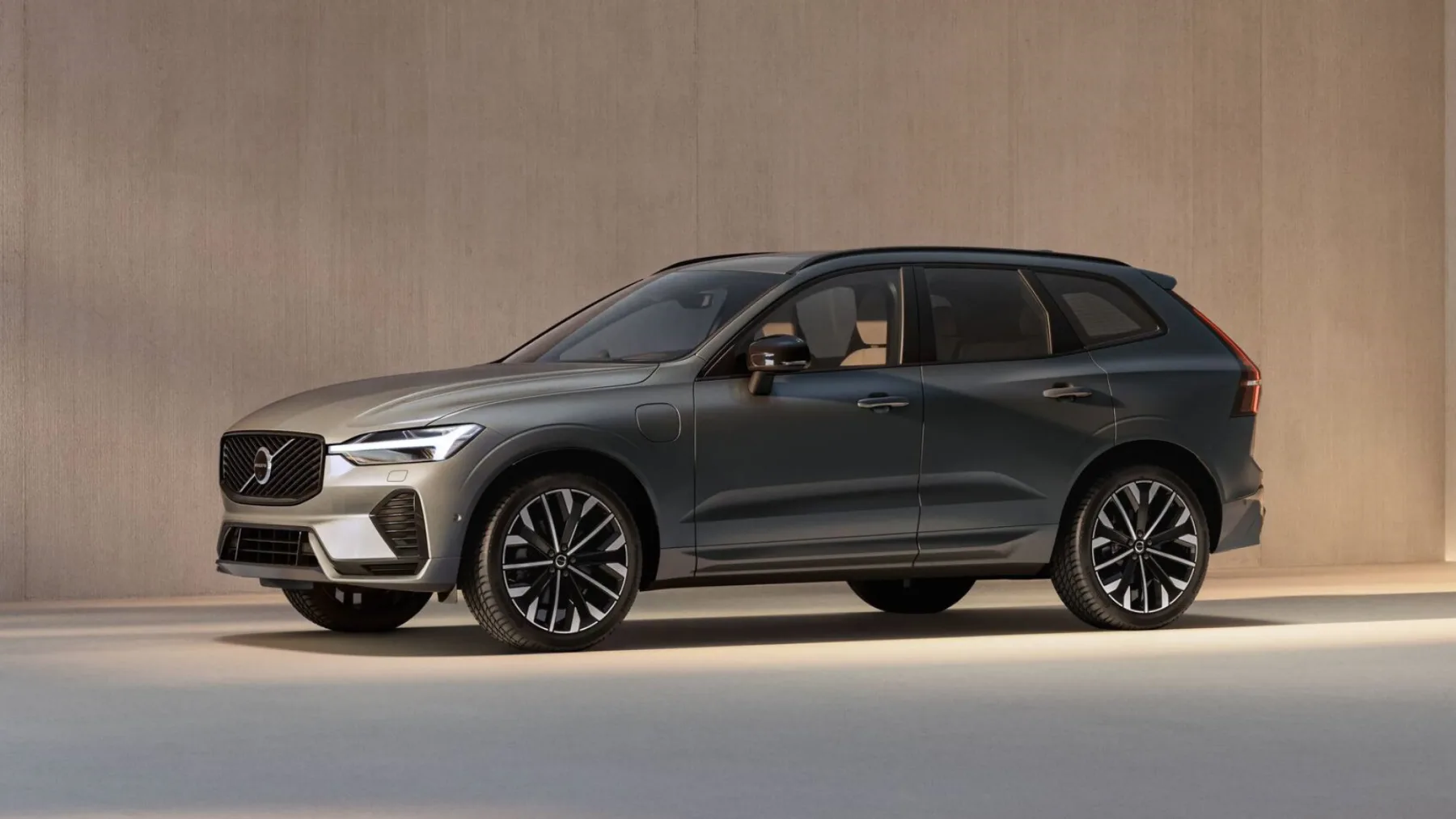 Volvo XC60 (2026): Elegantna švedska ikona doživlja največjo nadgradnjo doslej
