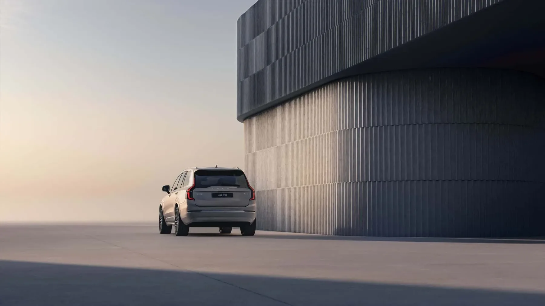 Volvo XC90 2025: tako dober, da je preživel vso konkurenco