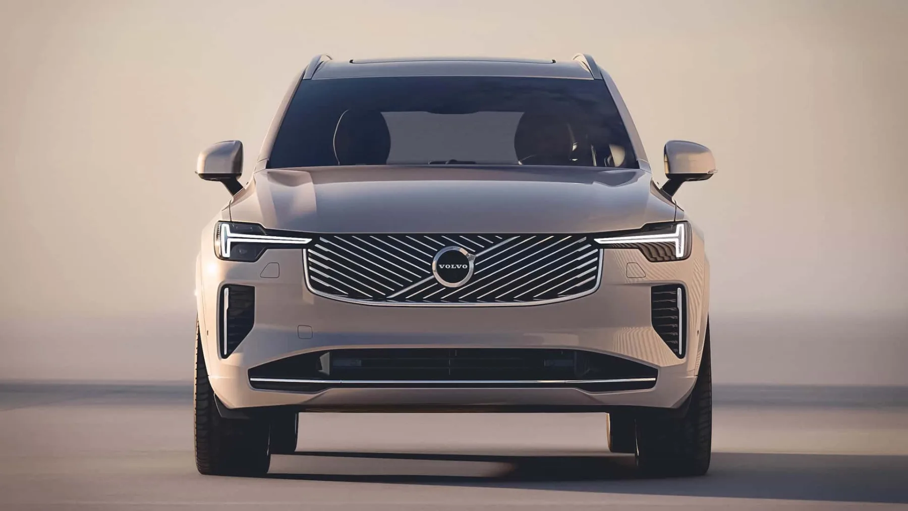 Volvo XC90 2025: tako dober, da je preživel vso konkurenco