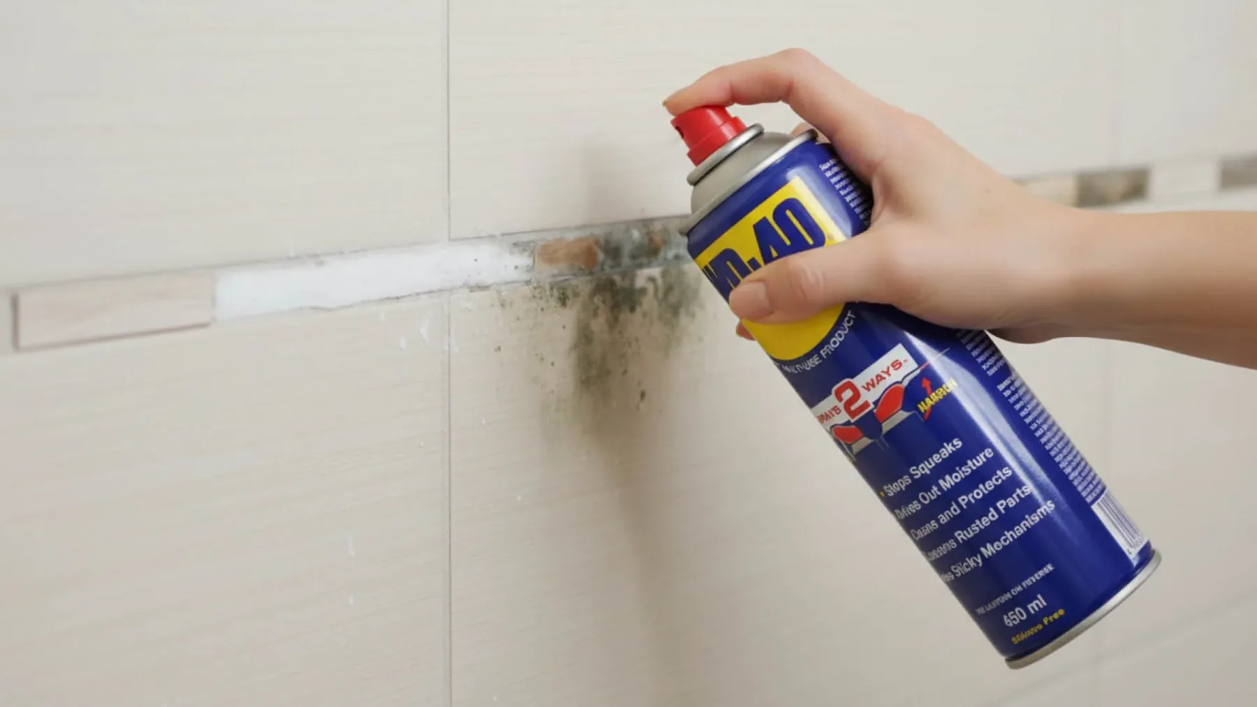 WD-40 v kopalnici: 7 norih načinov uporabe WD‑40 v kopalnici – številka 4 je genialna