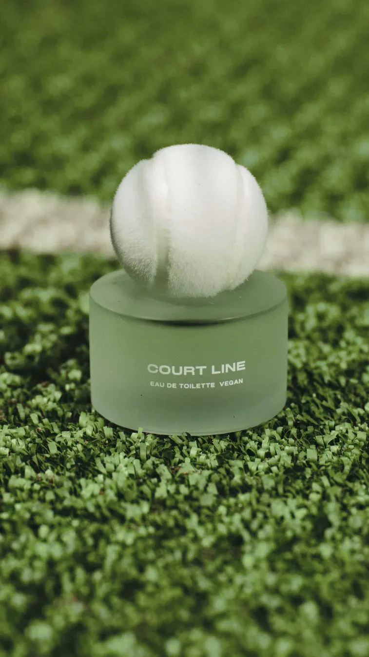 Wimbledon v vaši omari: H&M s to kolekcijo prinaša ultimativni teniški šik