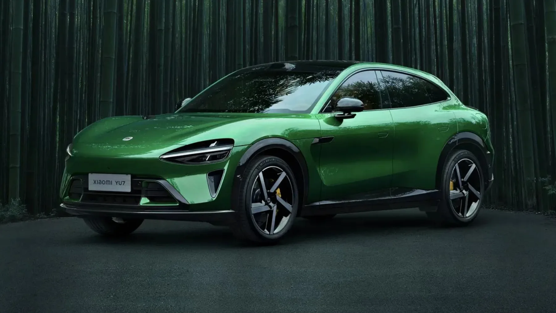 Xiaomi YU7: električni SUV, ki bi rad bil Tesla, ampak jezi svoje kupce s čakalno dobo in čudnimi dodatki